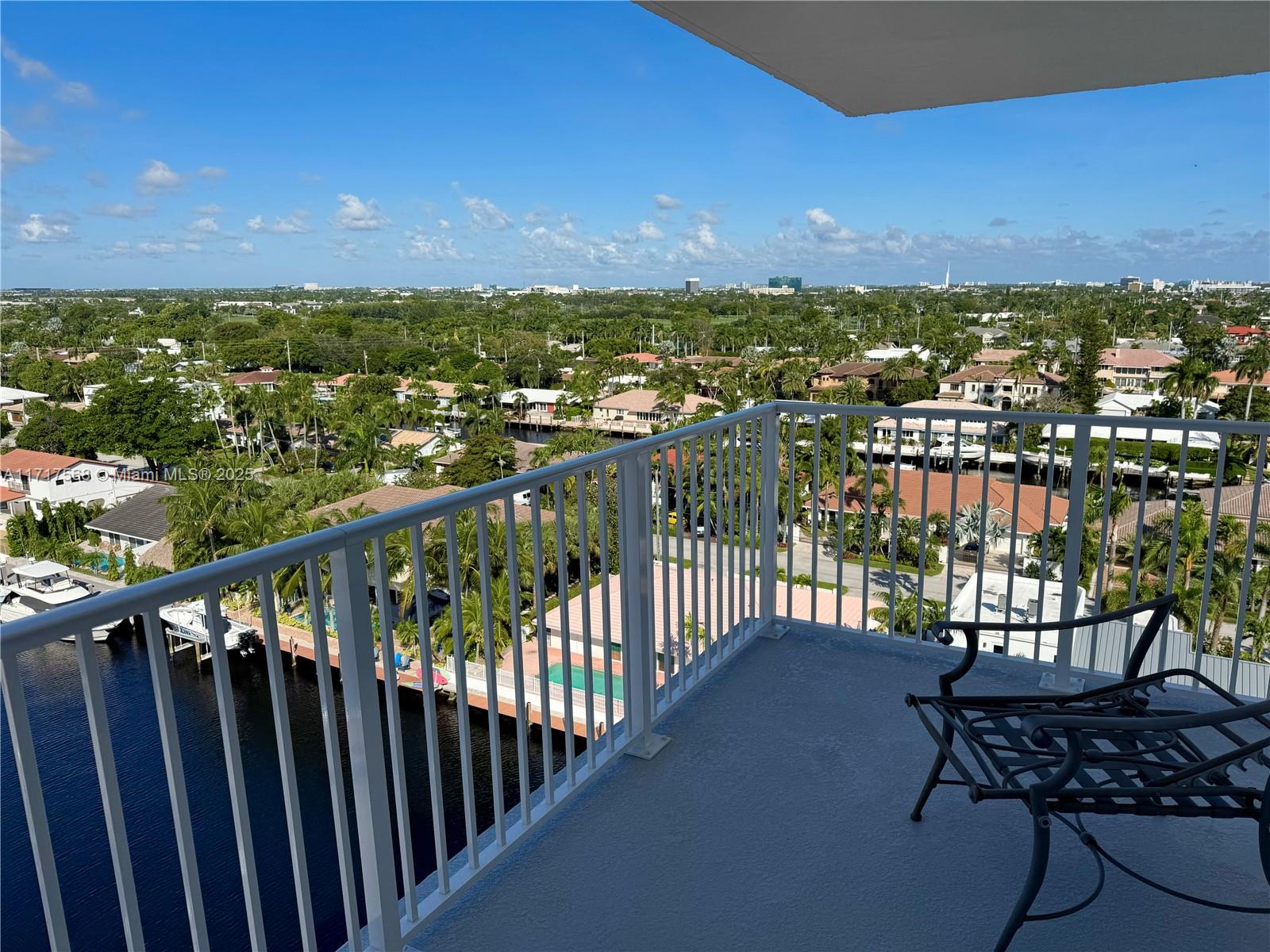 Breathtaking Bay and City Views from this Beautiful perfectly maintained Furnished 2/2 Penthouse with Balcony. Walking distance to the Beach,Shops and Restaurants. Updated Kitchen and Bathrooms. Large walk-In Closet in Master Bedroom.Open Floorplan. Impact Windows and Balcony Doors. Laundry Room on the same floor. Building/Garage/Pool/Dock are being completely renovated,unit balcony and floor are ready.Unit also offered without furniture.