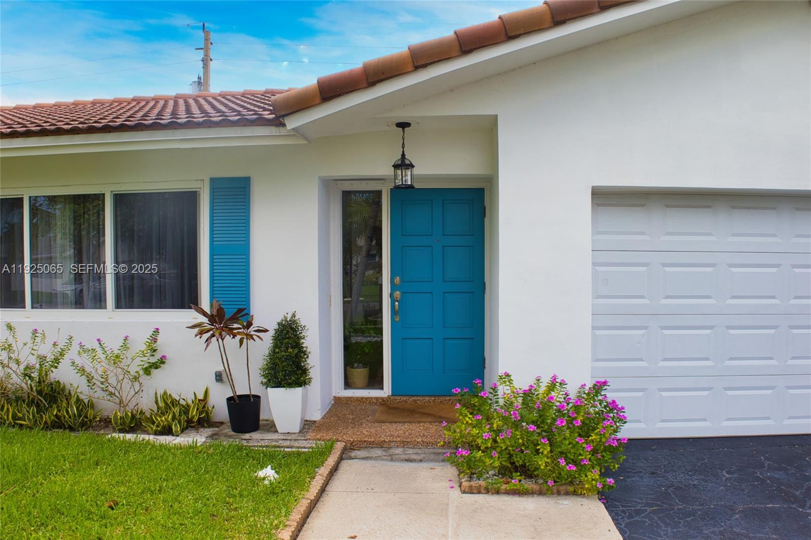 UNIVERSITY PARK COUNTRY C - Residential