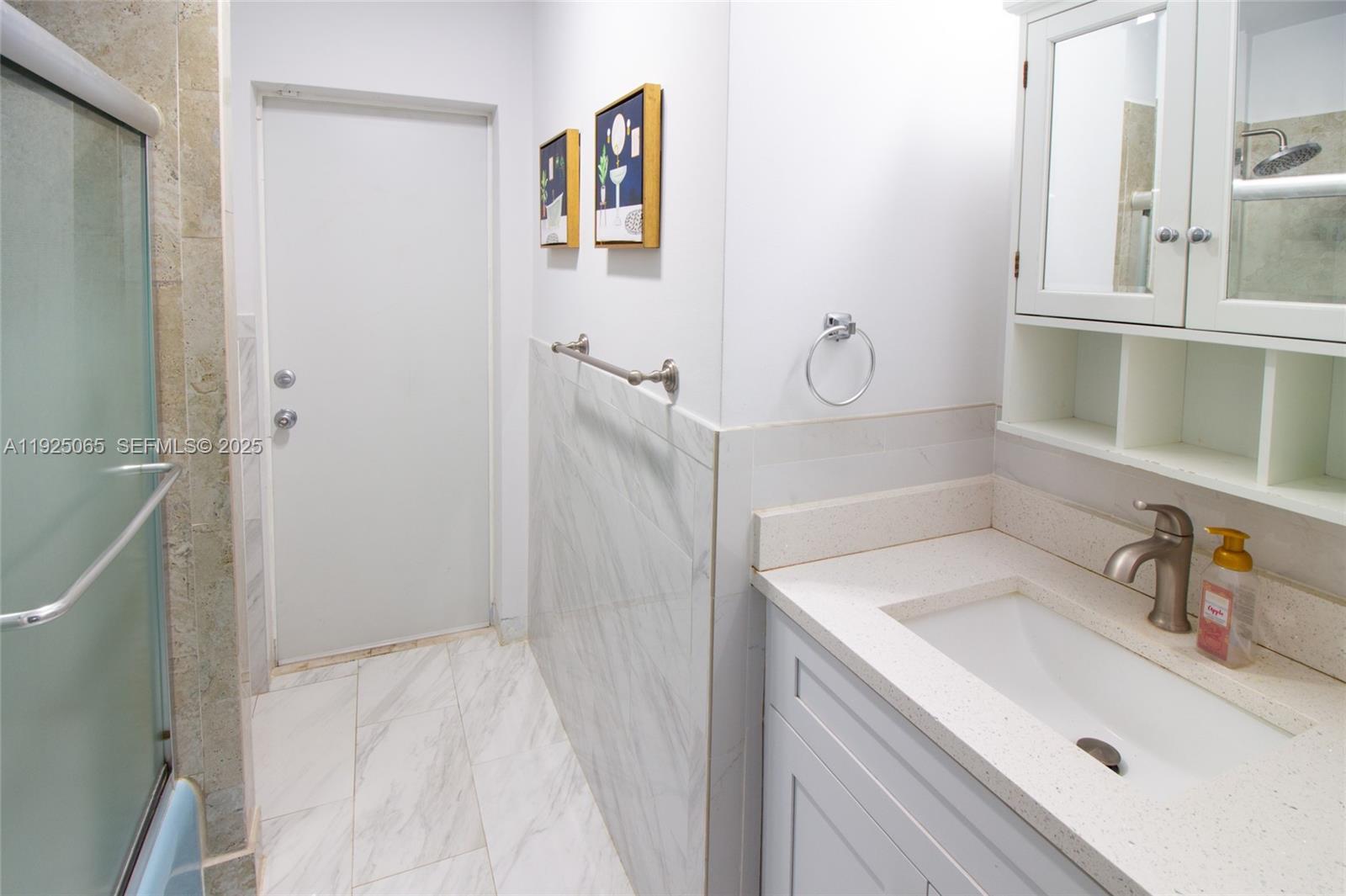 UNIVERSITY PARK COUNTRY C - Residential