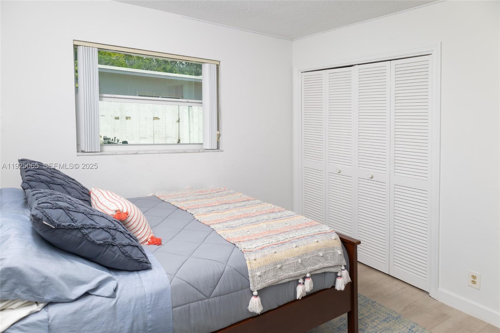 UNIVERSITY PARK COUNTRY C - Residential