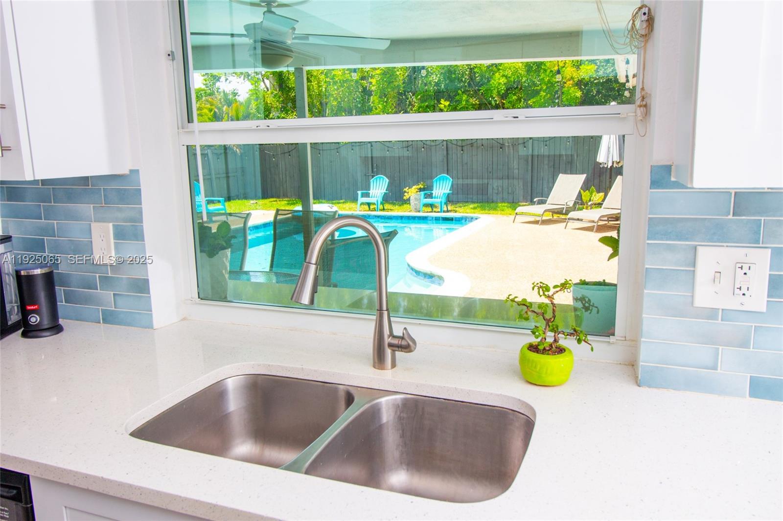 UNIVERSITY PARK COUNTRY C - Residential