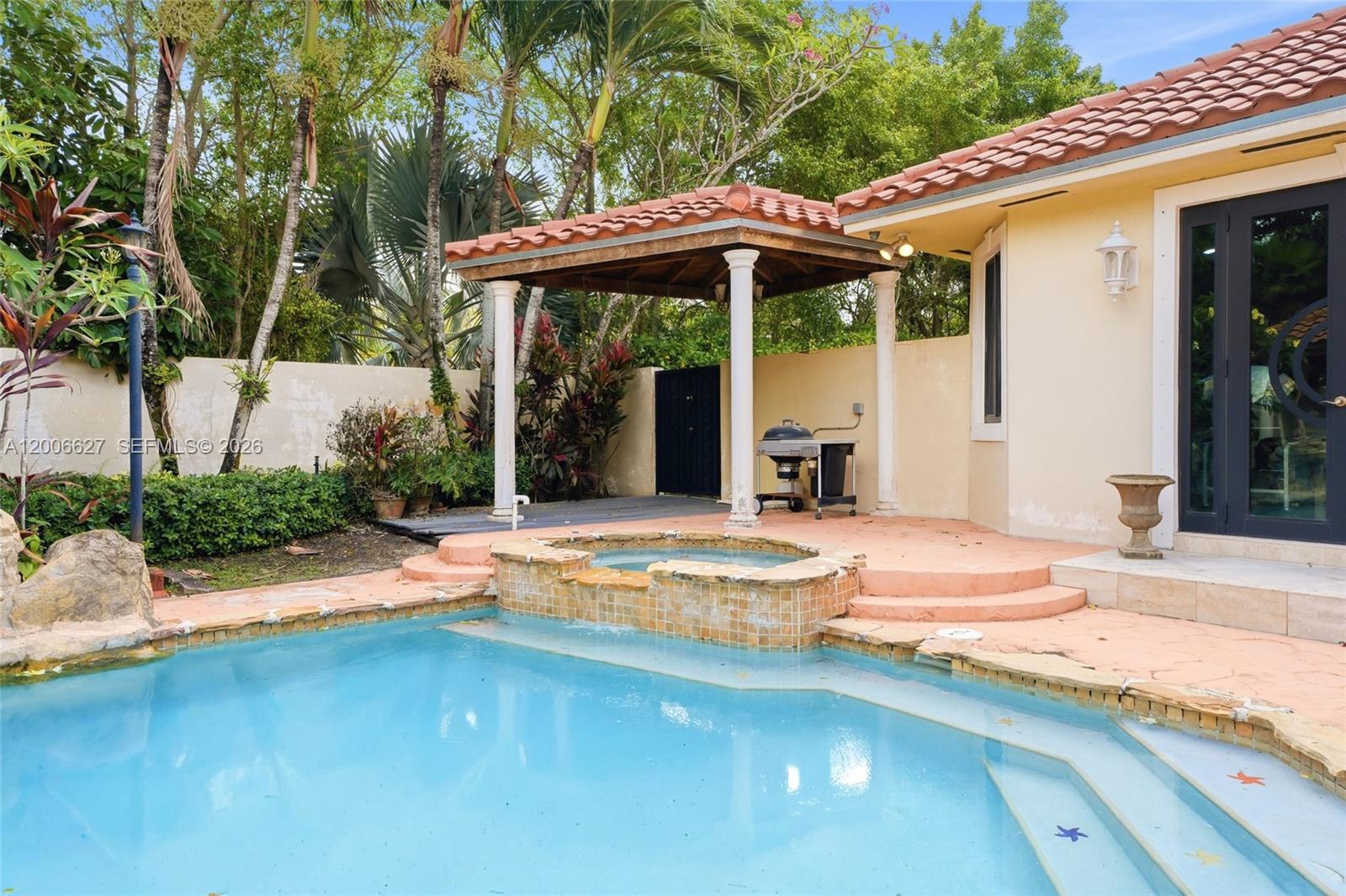 FLORIDA FRUIT LAND COMPAN - Residential