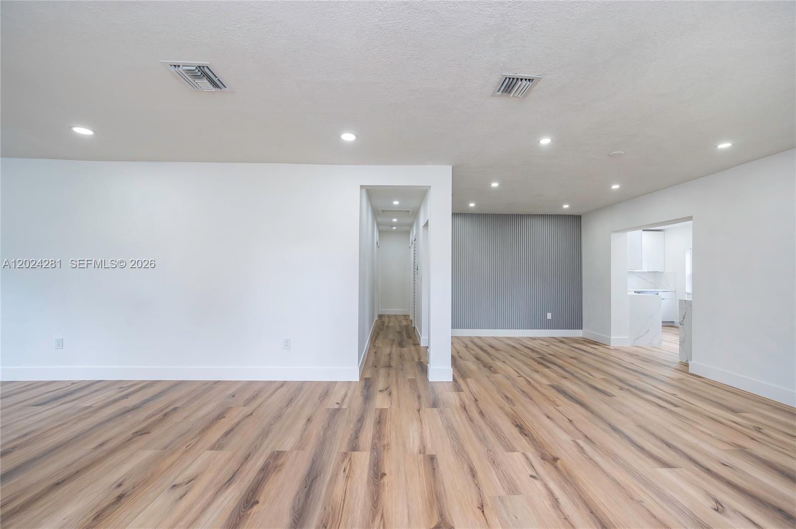 GOLF COURSE ADDN HIA - Residential