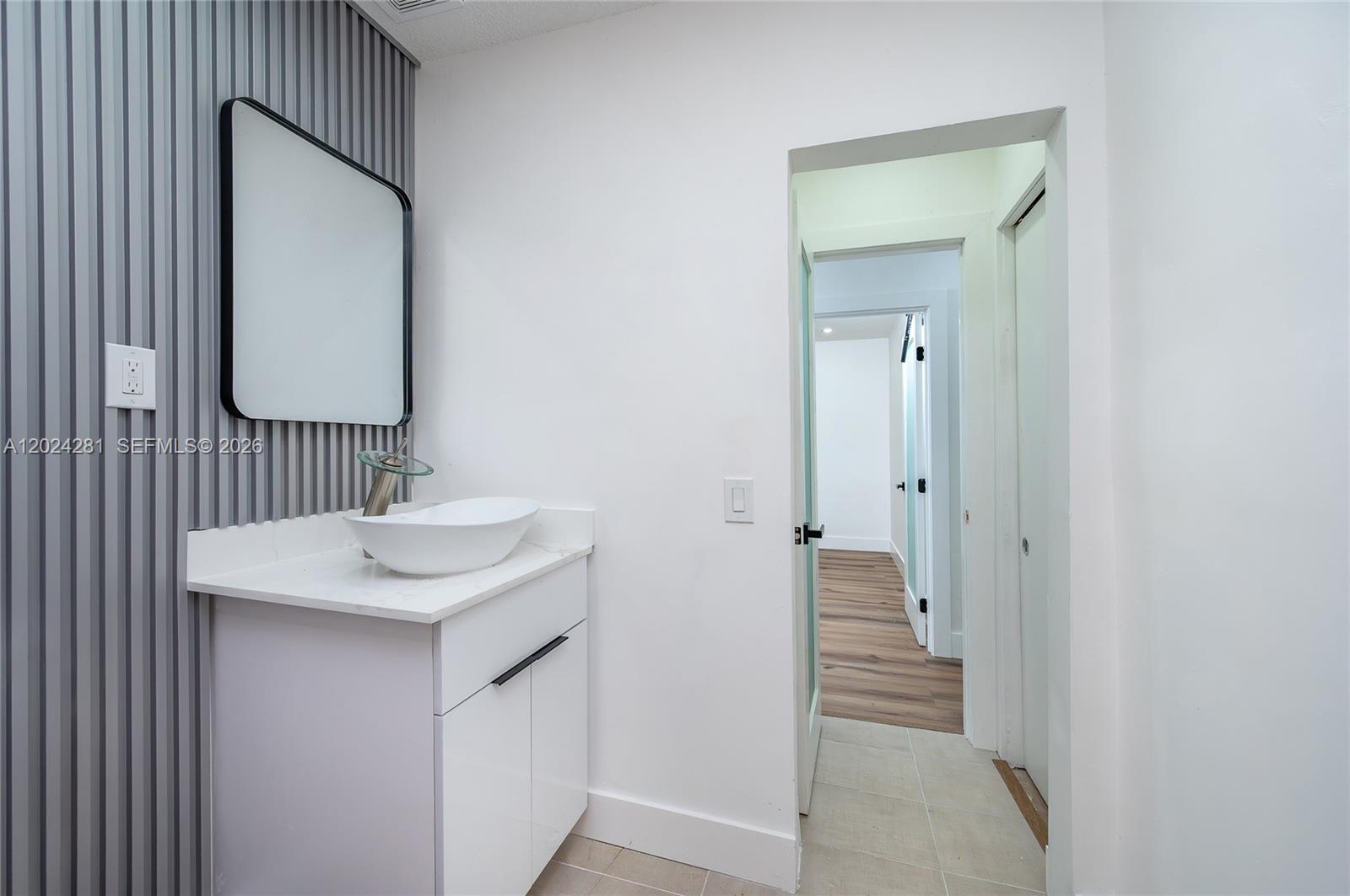 GOLF COURSE ADDN HIA - Residential