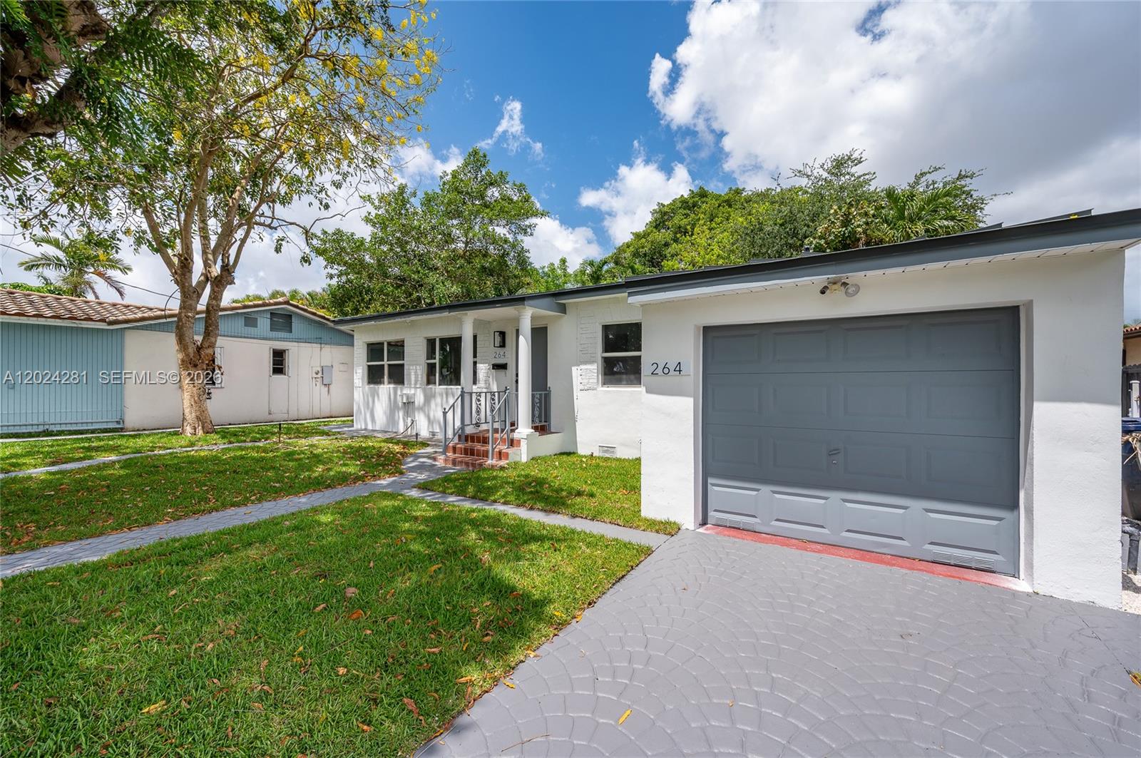264 Navajo St