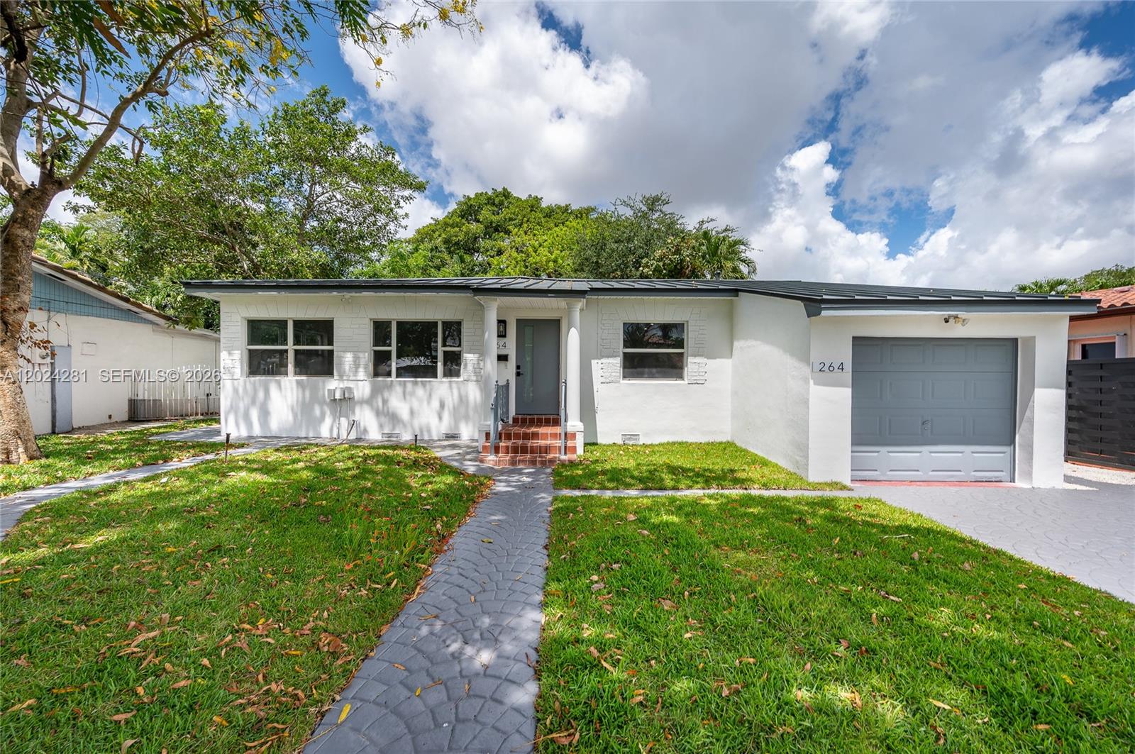 264 Navajo St