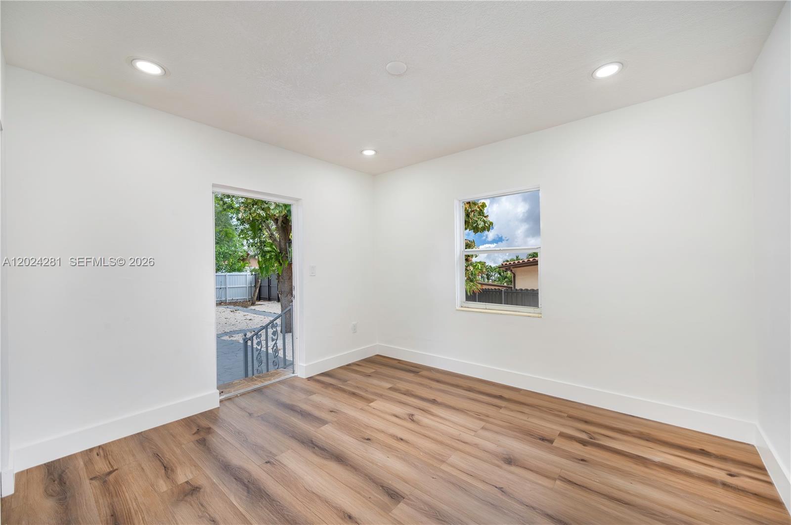 GOLF COURSE ADDN HIA - Residential