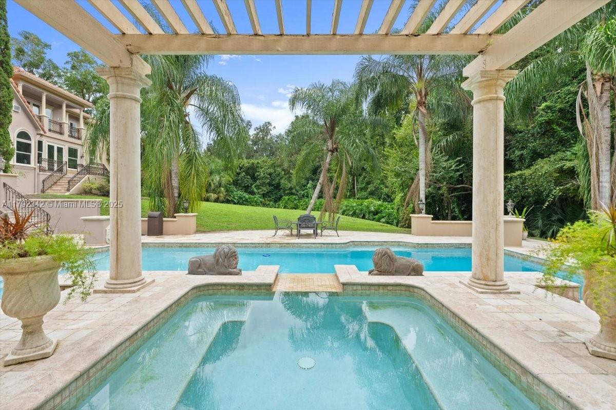 12 Tidewater Drive