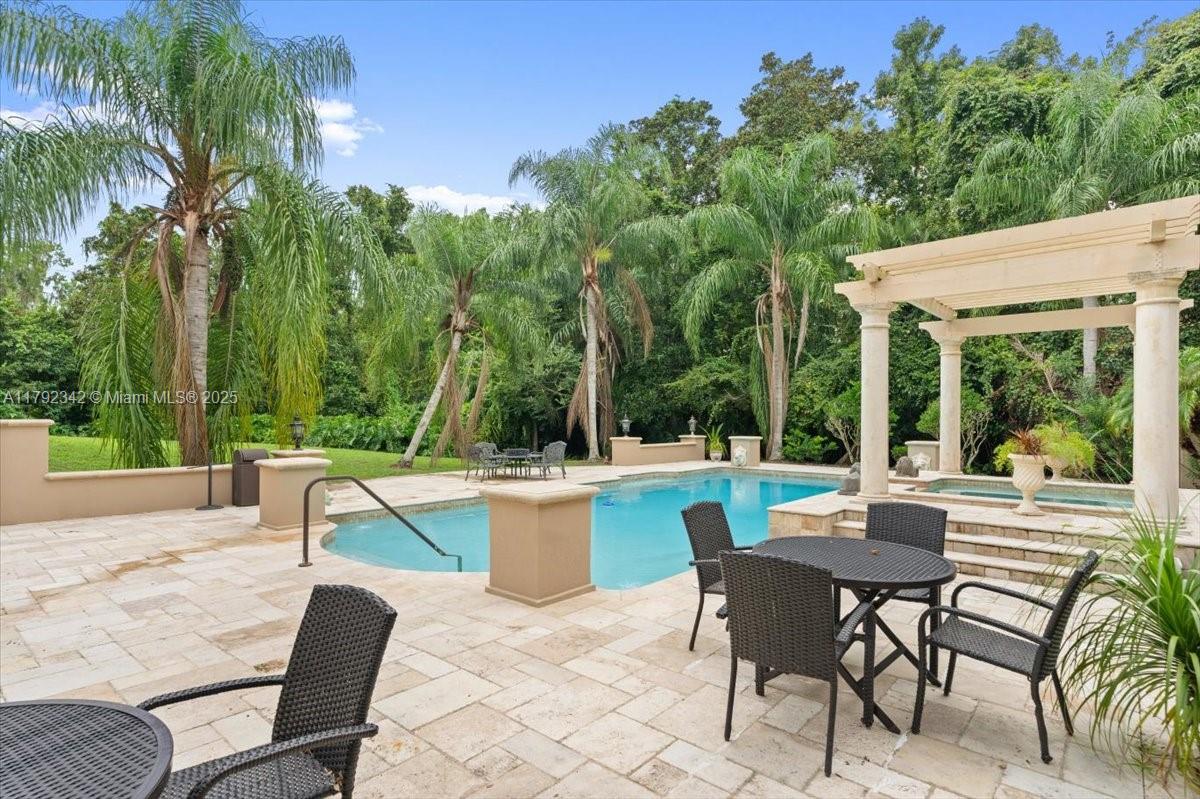 12 Tidewater Drive