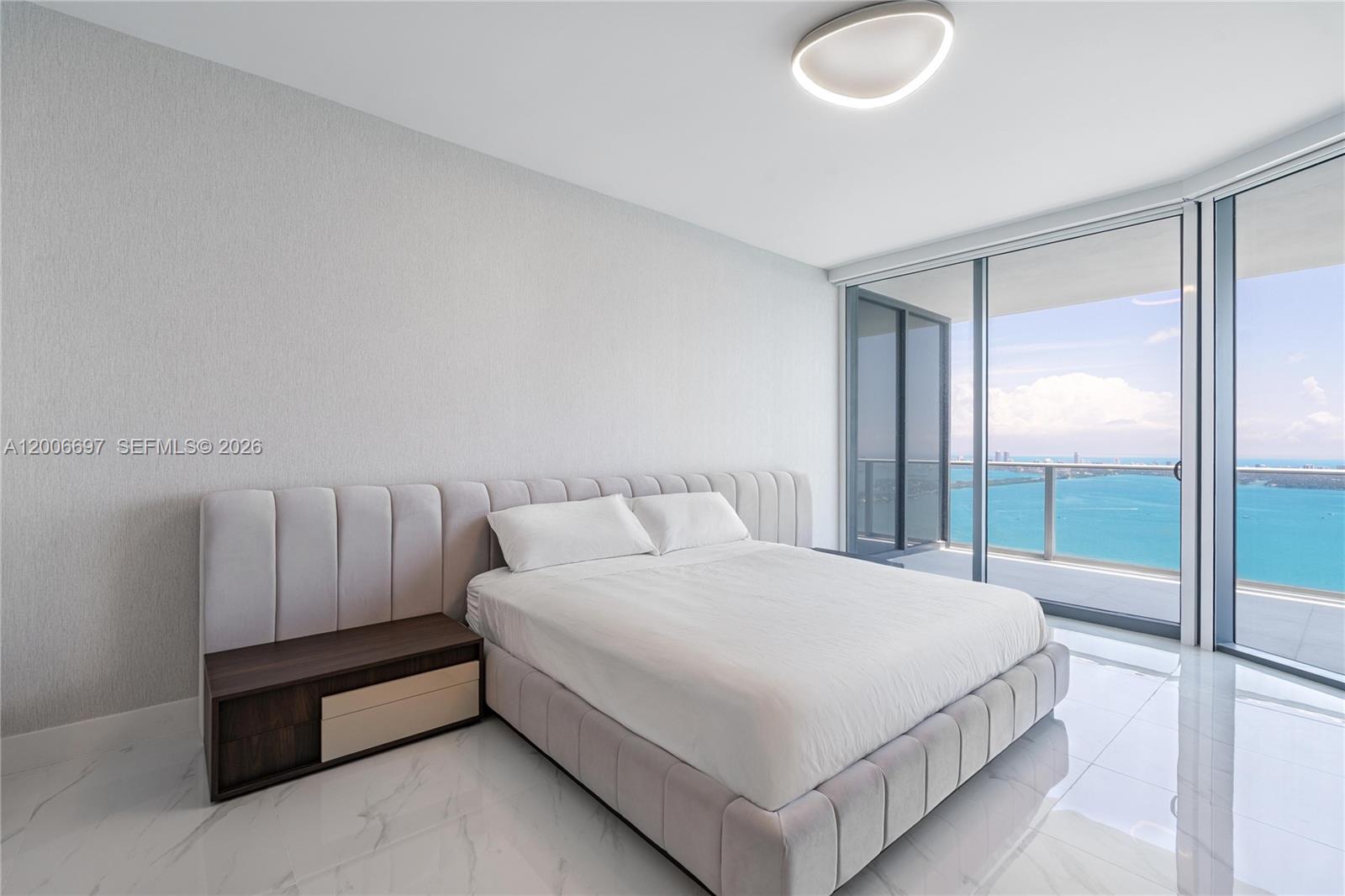 ARIA RESERVE - Residential