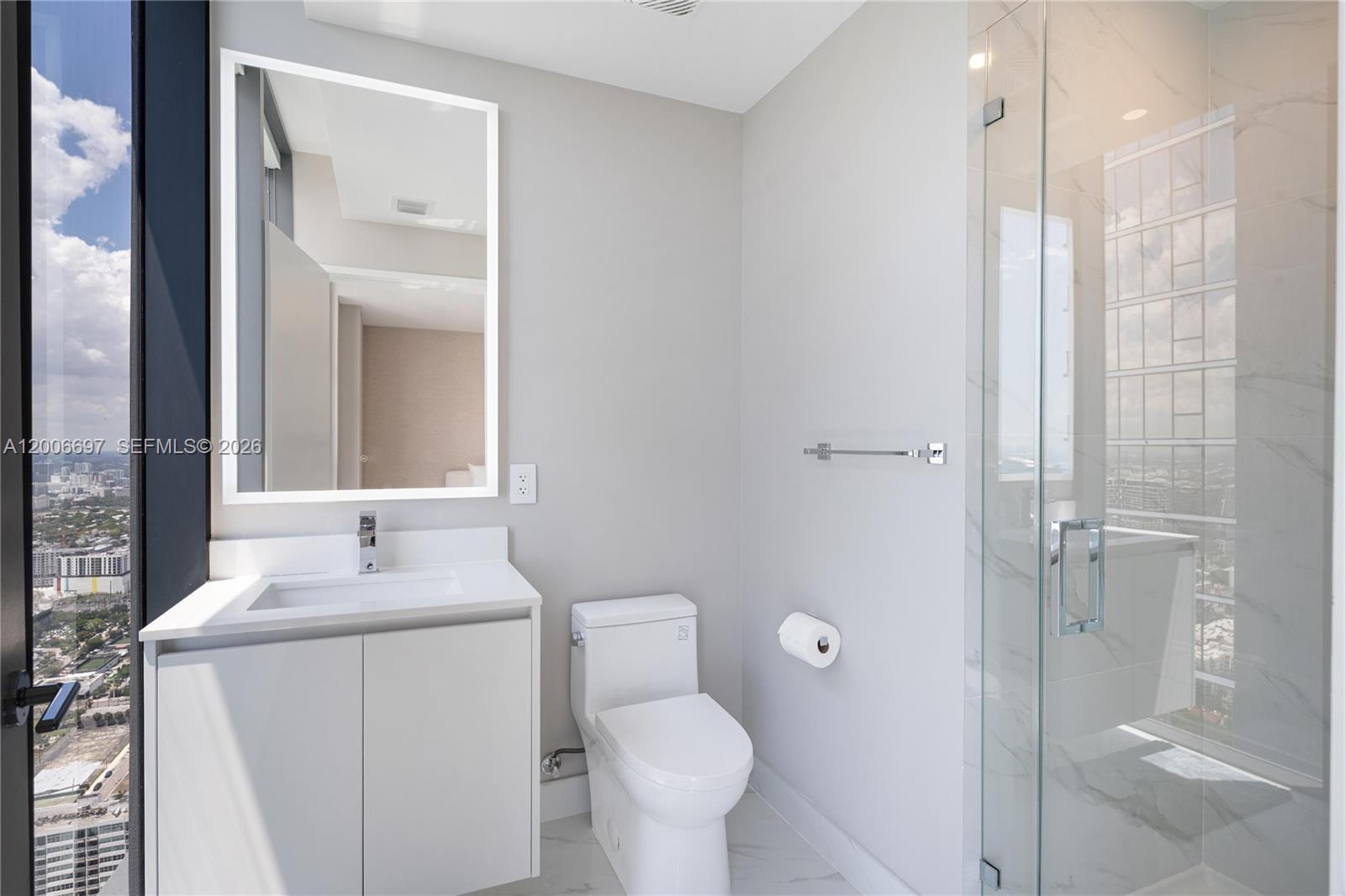 ARIA RESERVE - Residential