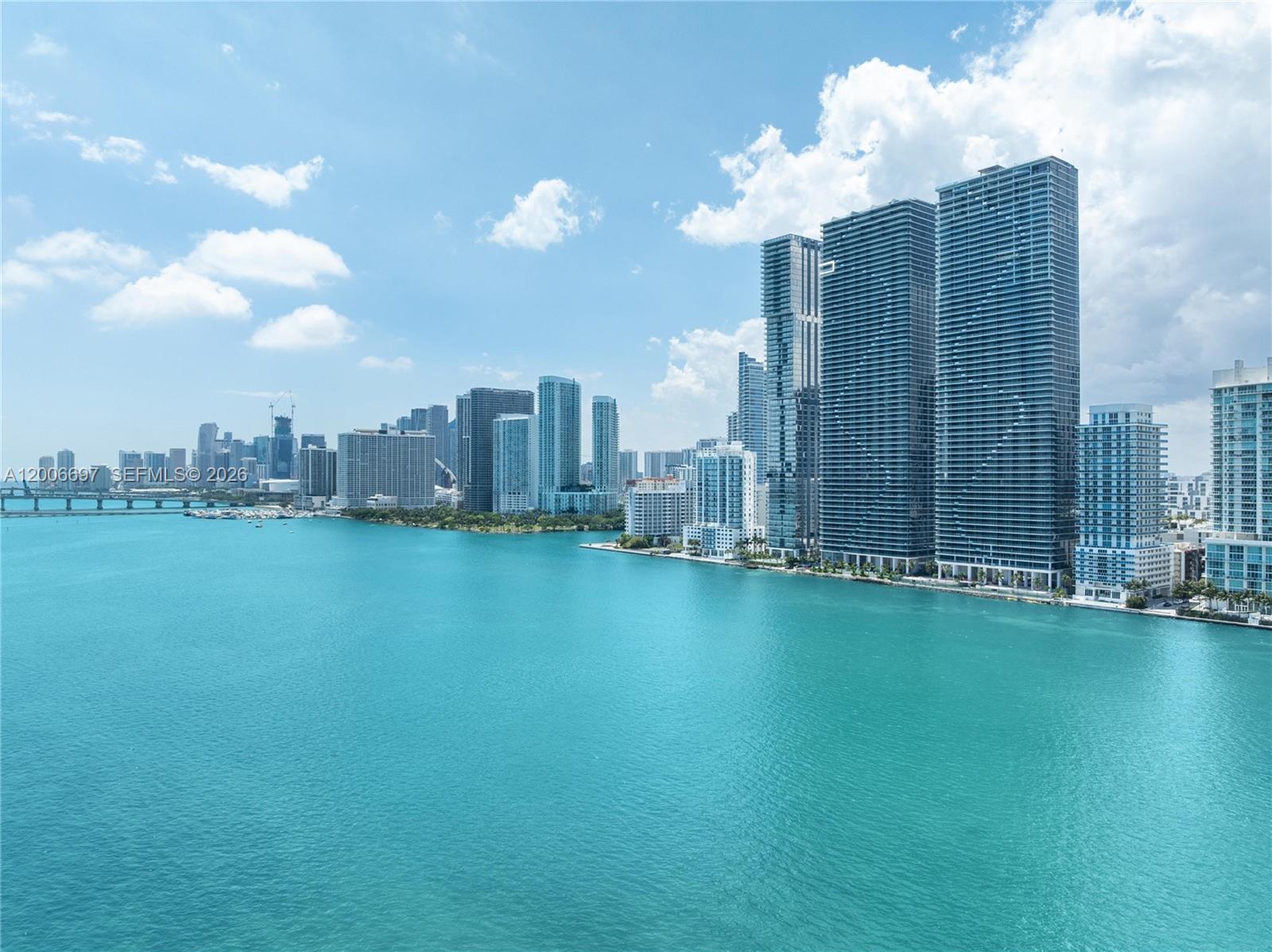 ARIA RESERVE - Residential