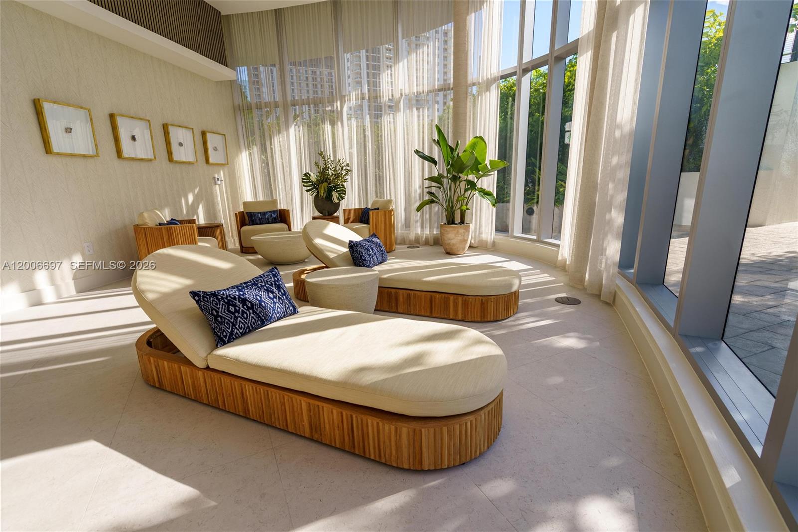 ARIA RESERVE - Residential