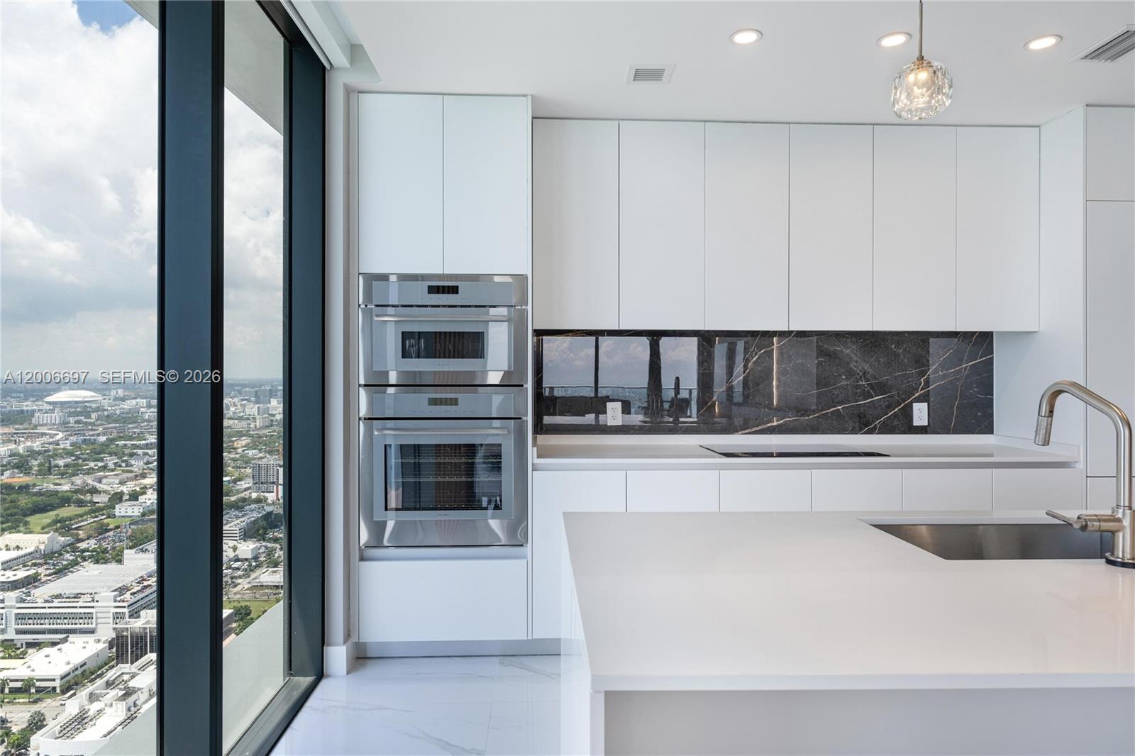 ARIA RESERVE - Residential