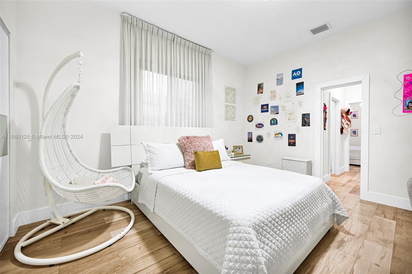 SWEETWATER ESTS SUB - Residential