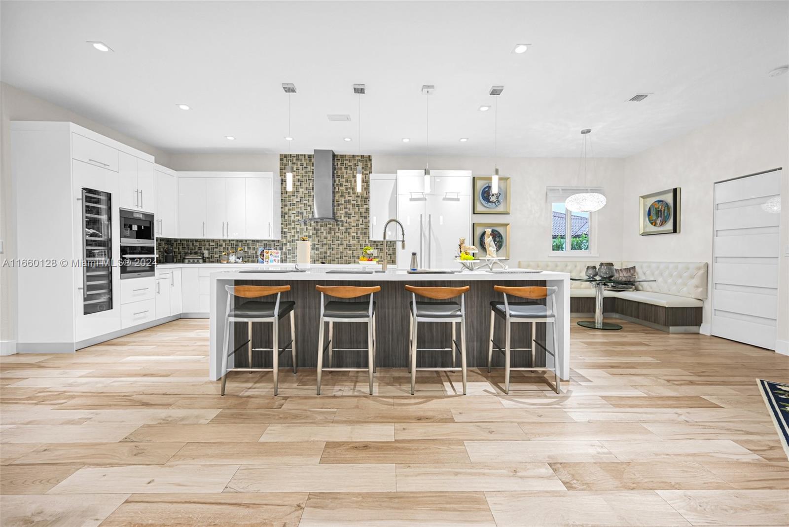 SWEETWATER ESTS SUB - Residential