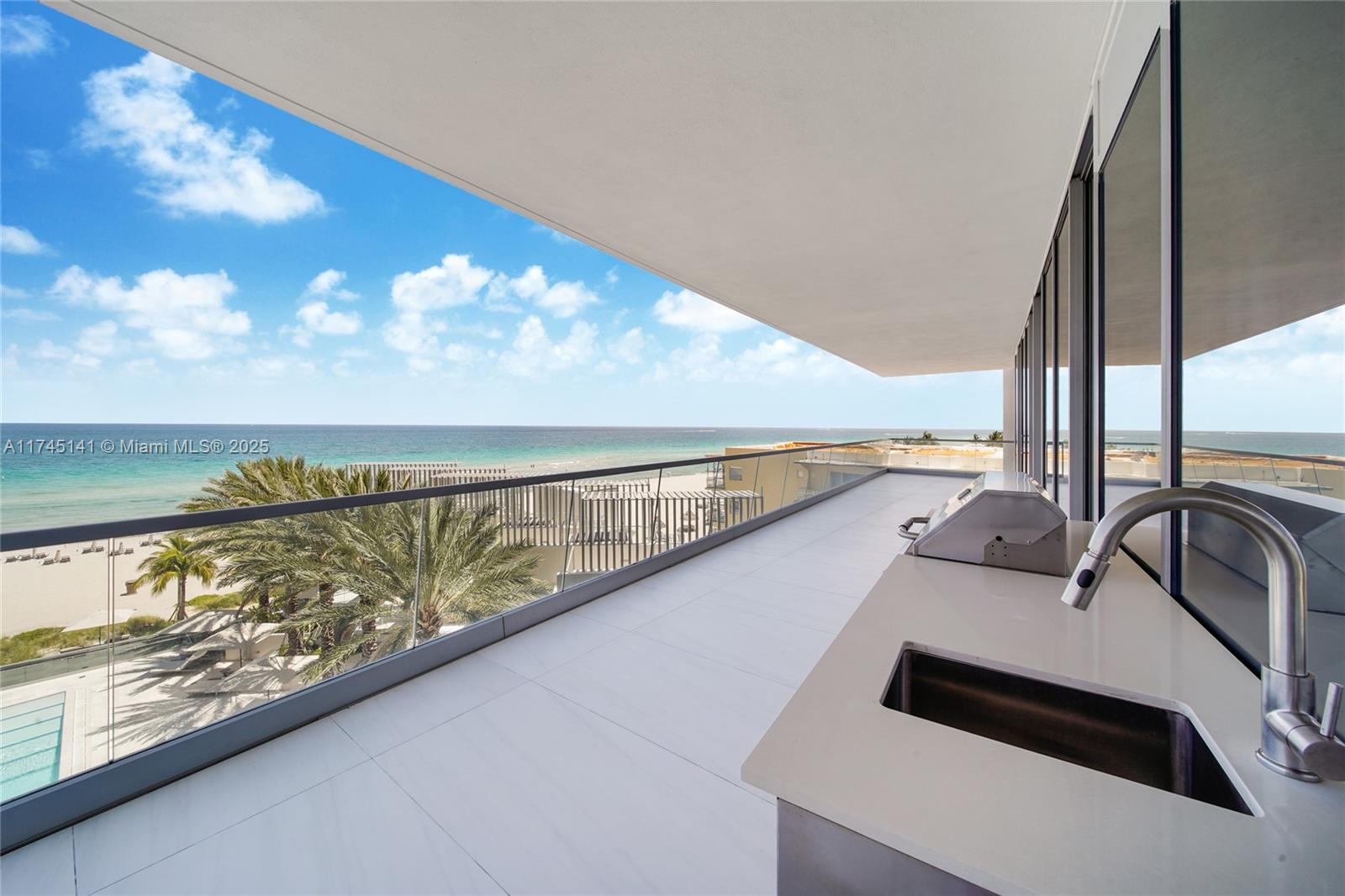 NORTH BISCAYNE BEACH AMEN - Residential
