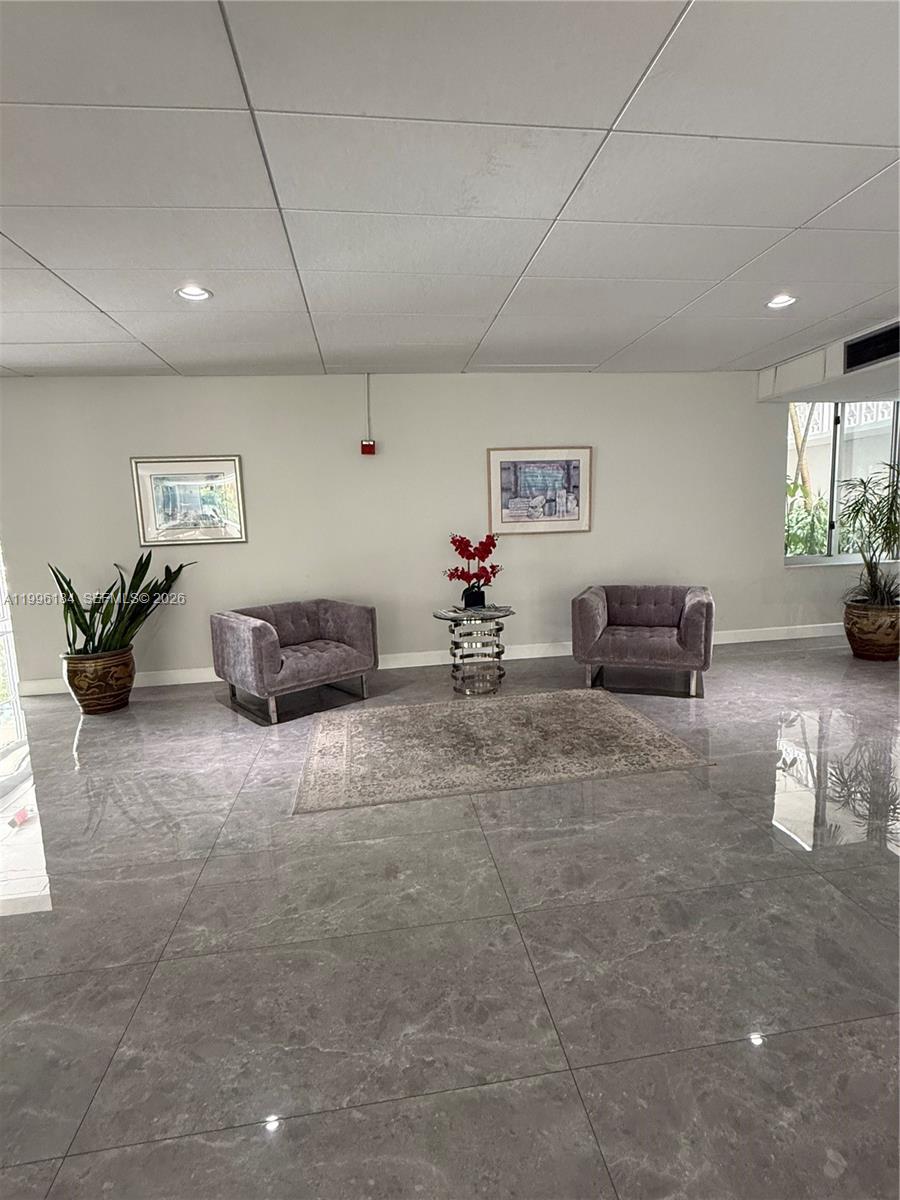 SUMMIT CONDO - Residential Lease