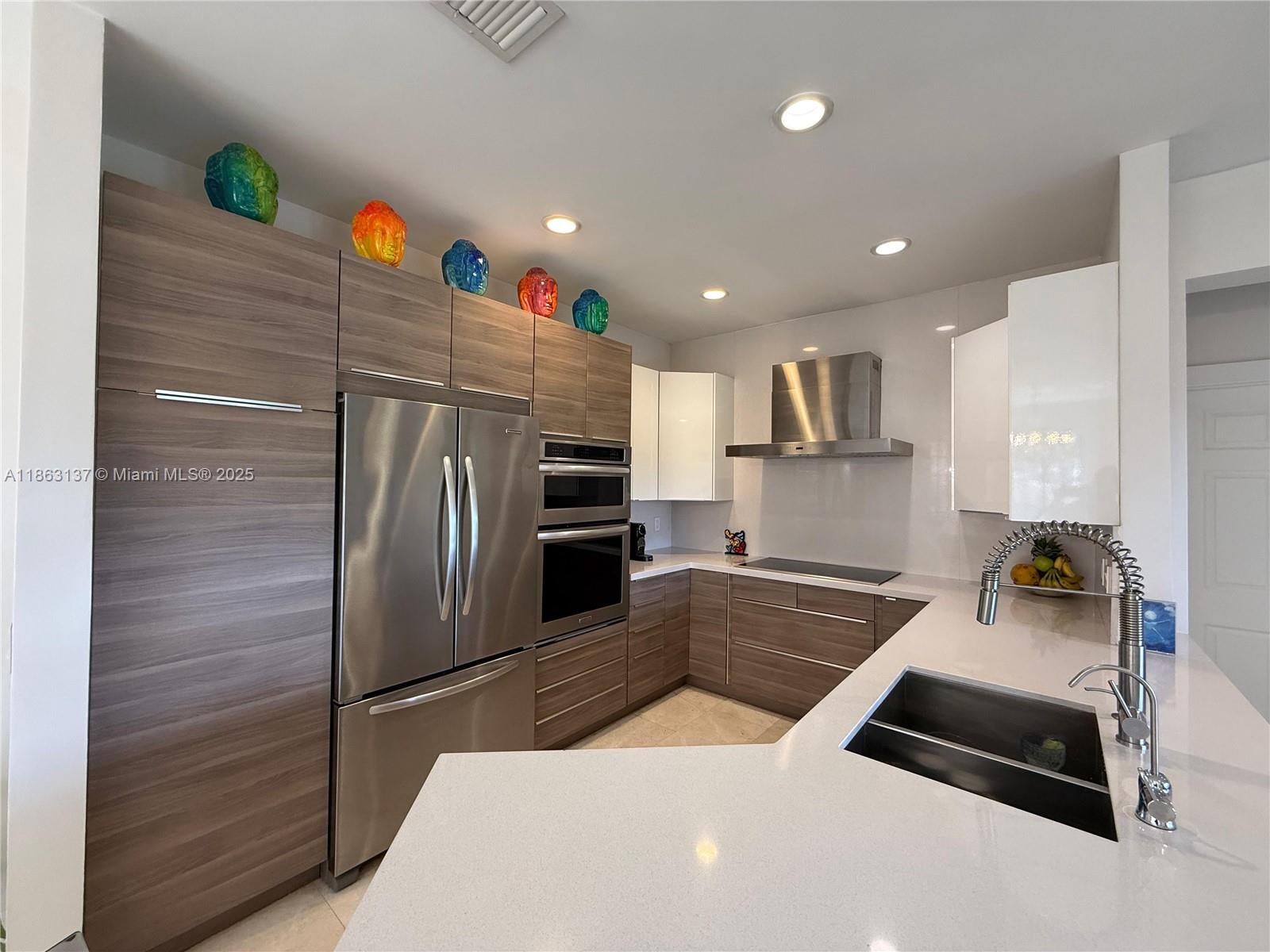 2729 Kinsington Cir 4-2
