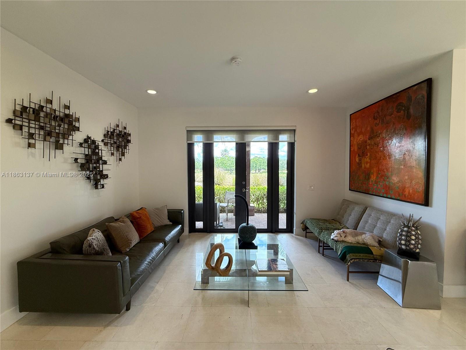 2729 Kinsington Cir 4-2