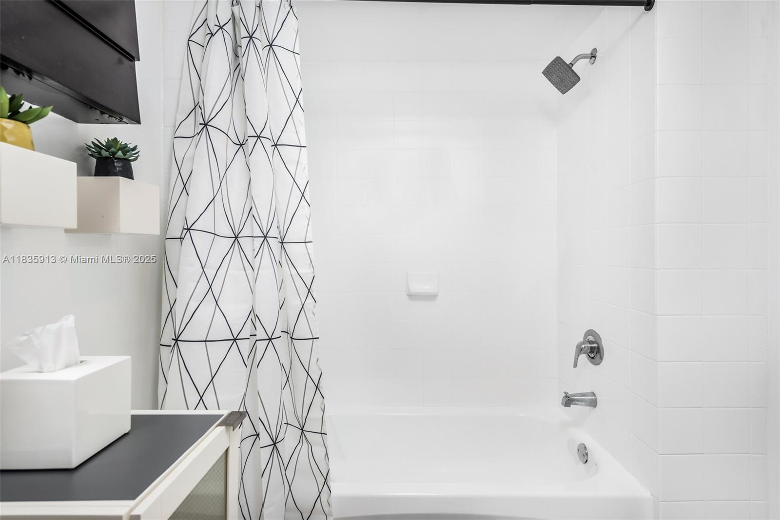 SEYBOLD POINTE CONDO - Residential