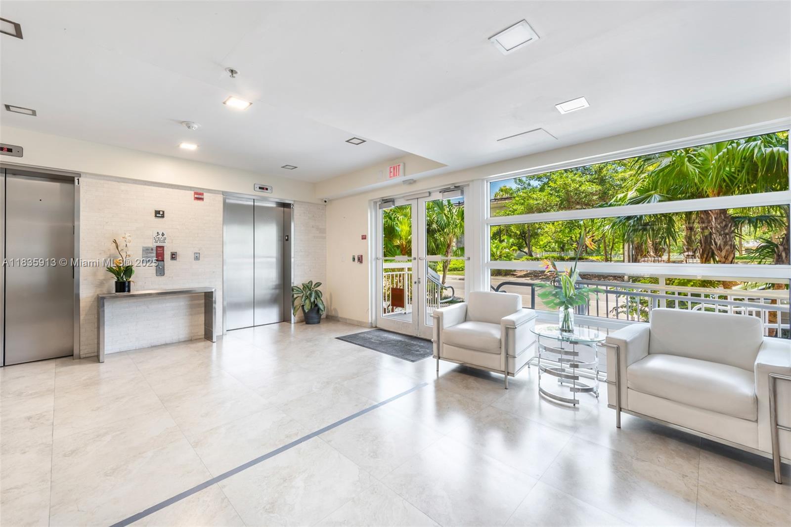 SEYBOLD POINTE CONDO - Residential