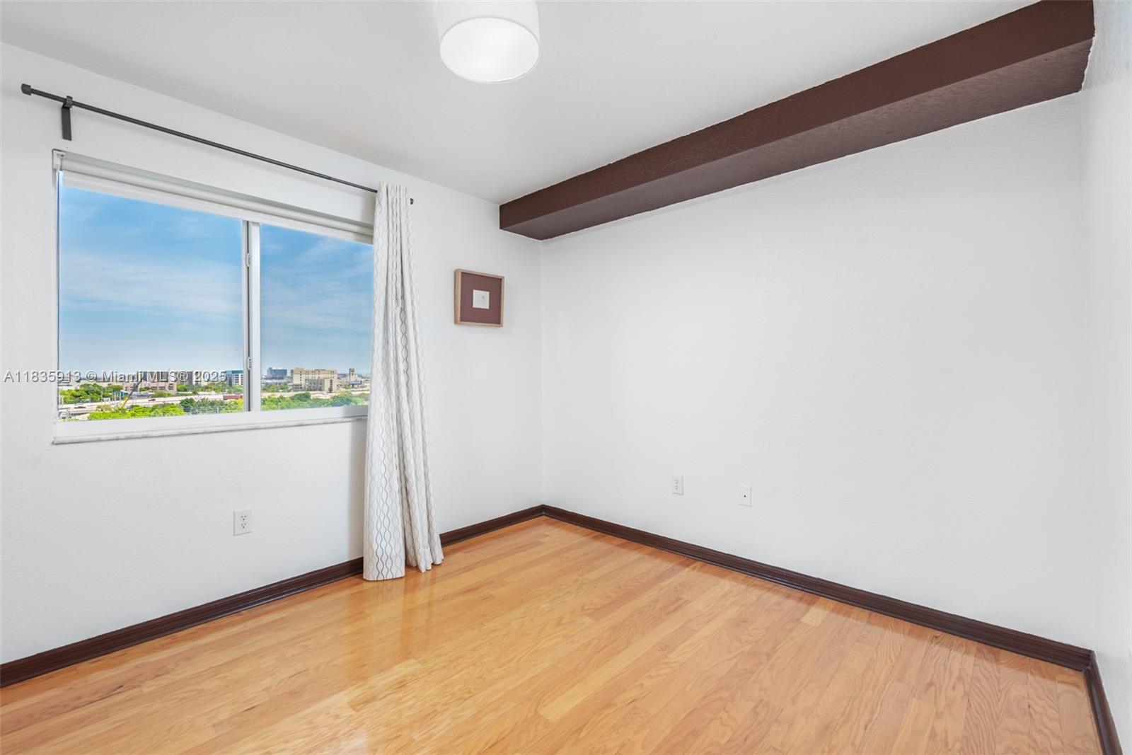 SEYBOLD POINTE CONDO - Residential