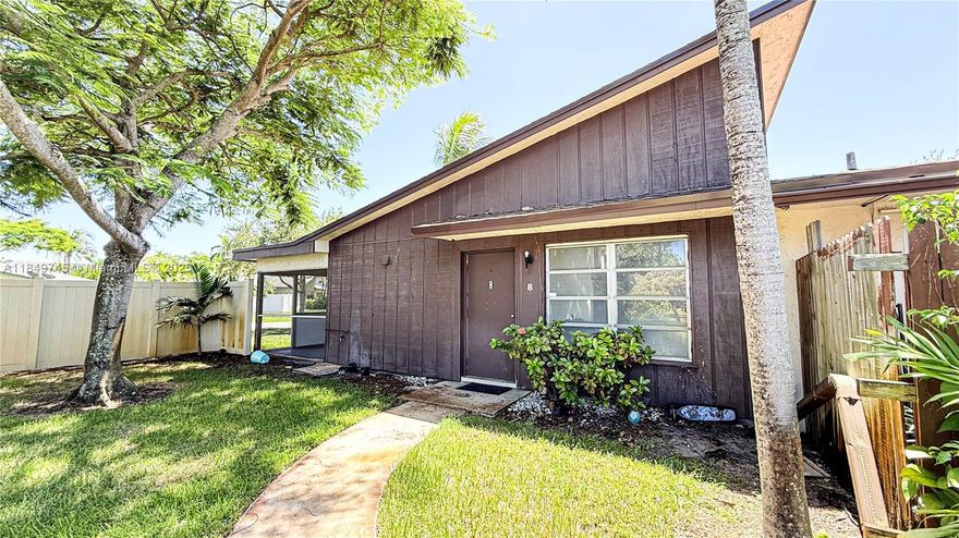 Beautifully upgraded 2-bed, 1.5-bath home in a gated Pompano Beach community. Features tile floors, a screened patio, and lots of natural light. Enjoy top amenities including a swimming pool and tennis courts. must see!