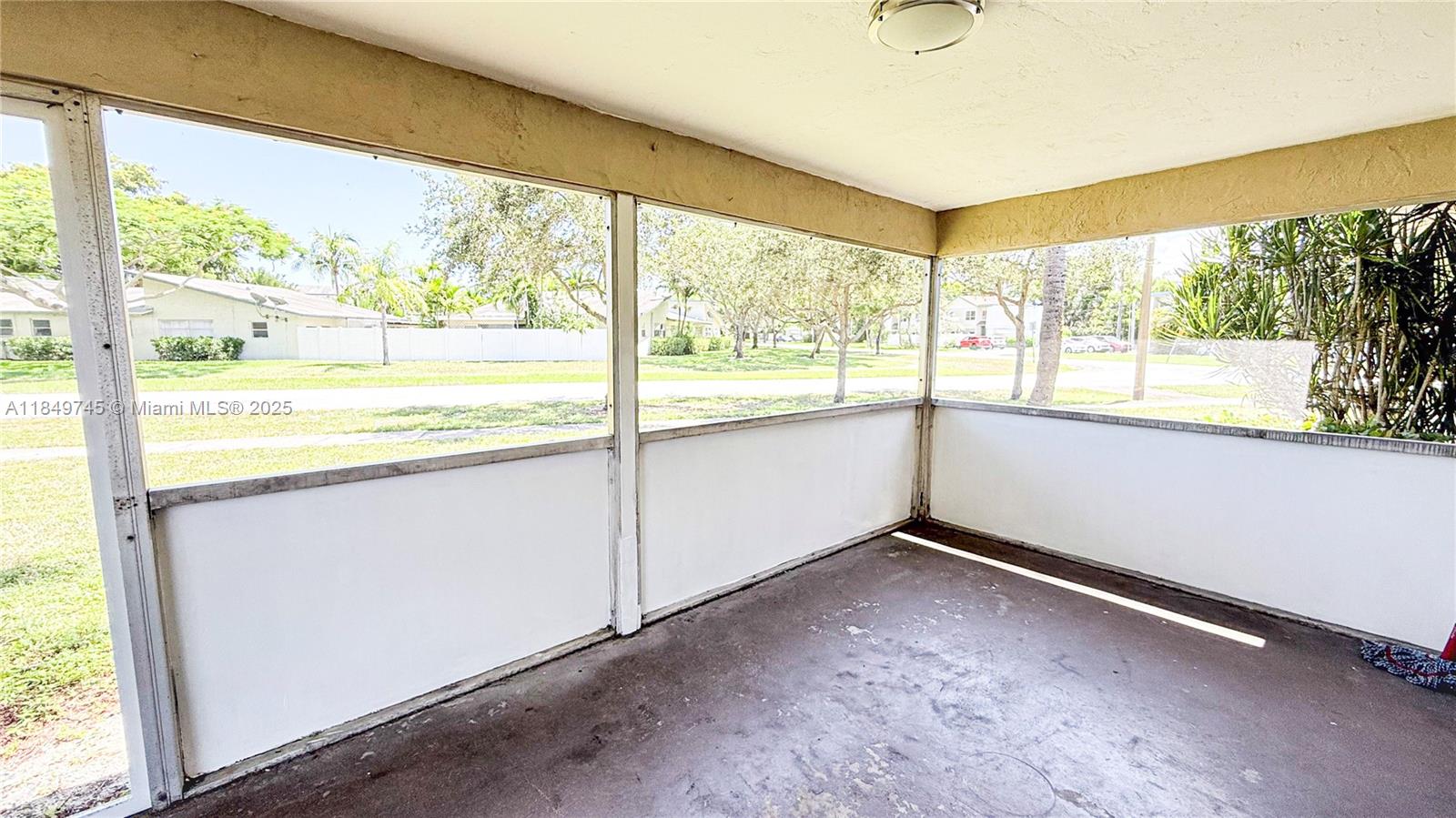 LOCH LOMOND SEC 3 - Residential