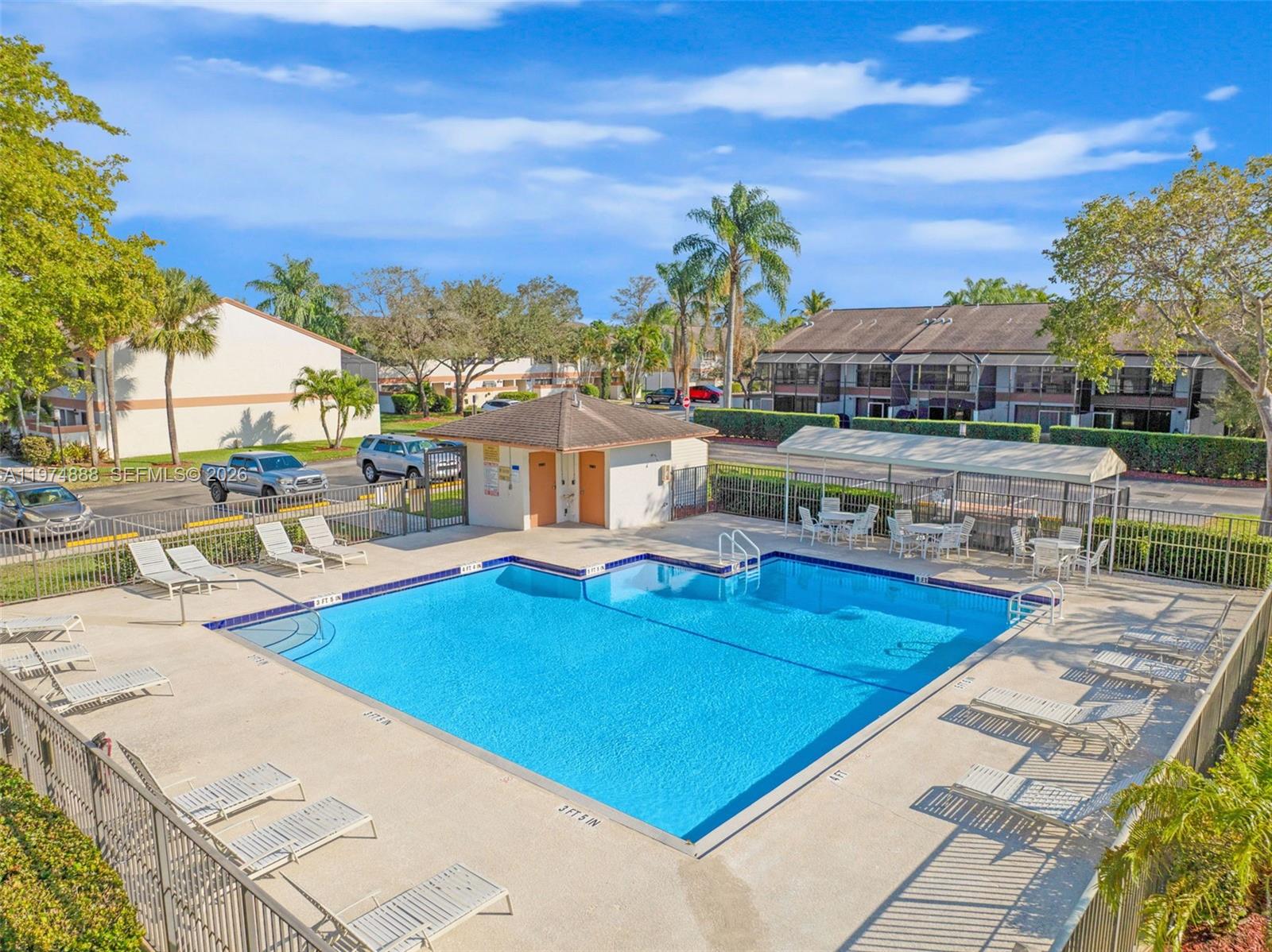 Glen Eden at Davie - Residential