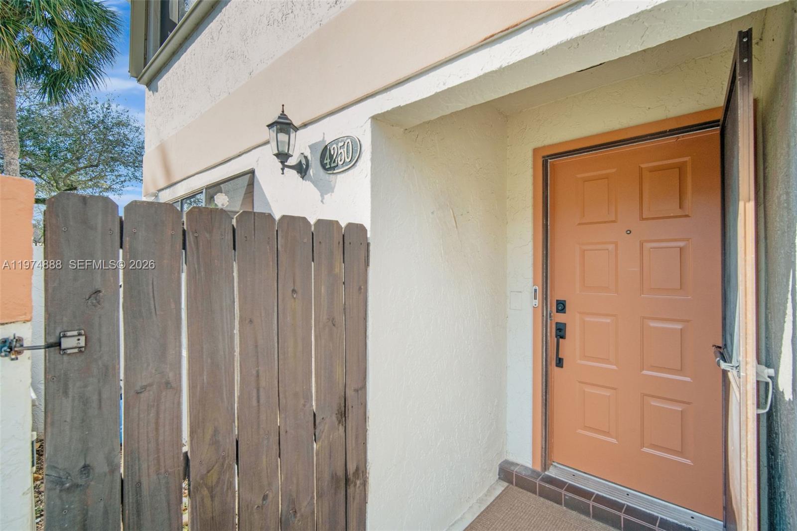 Glen Eden at Davie - Residential