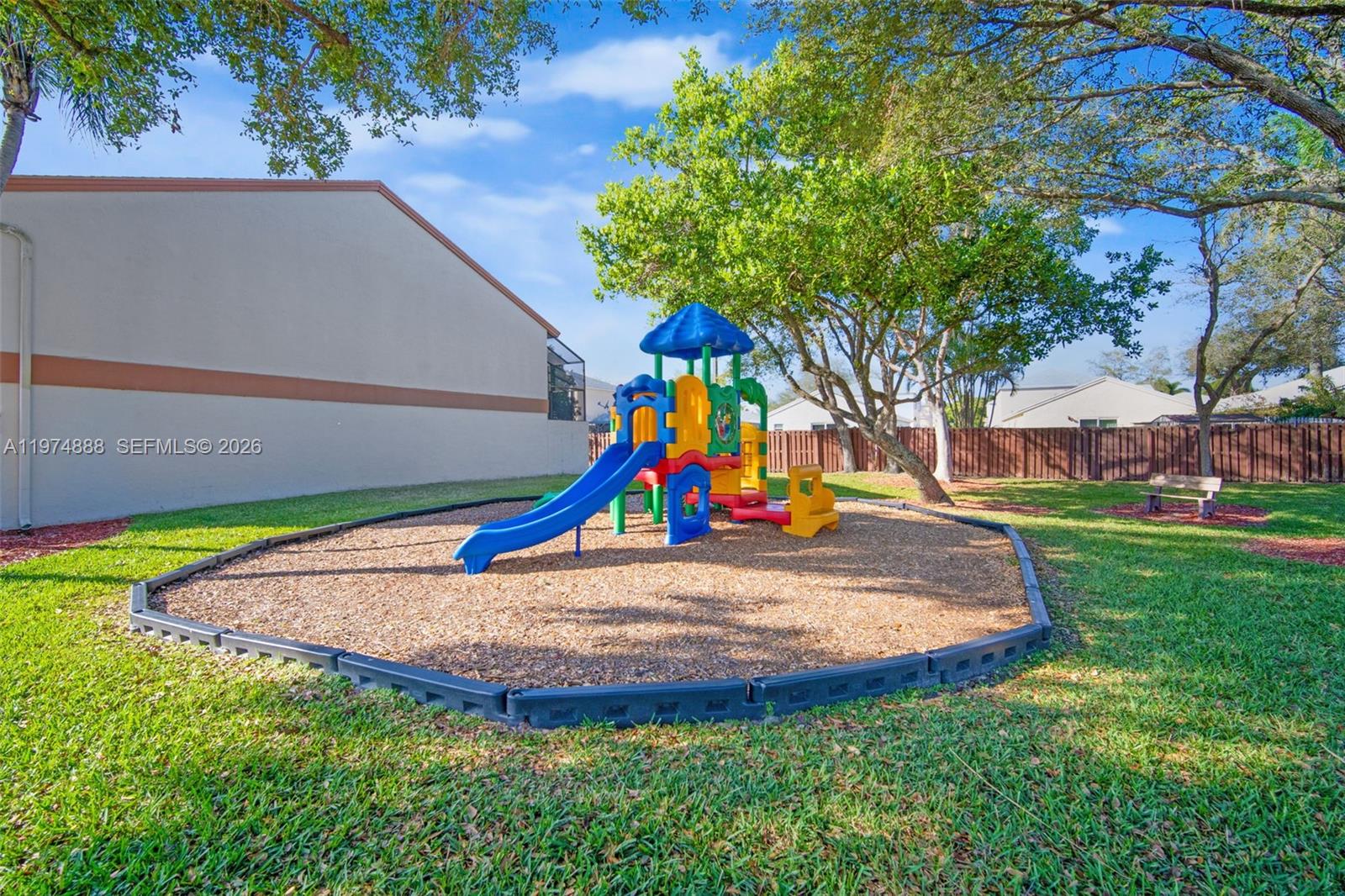 Glen Eden at Davie - Residential