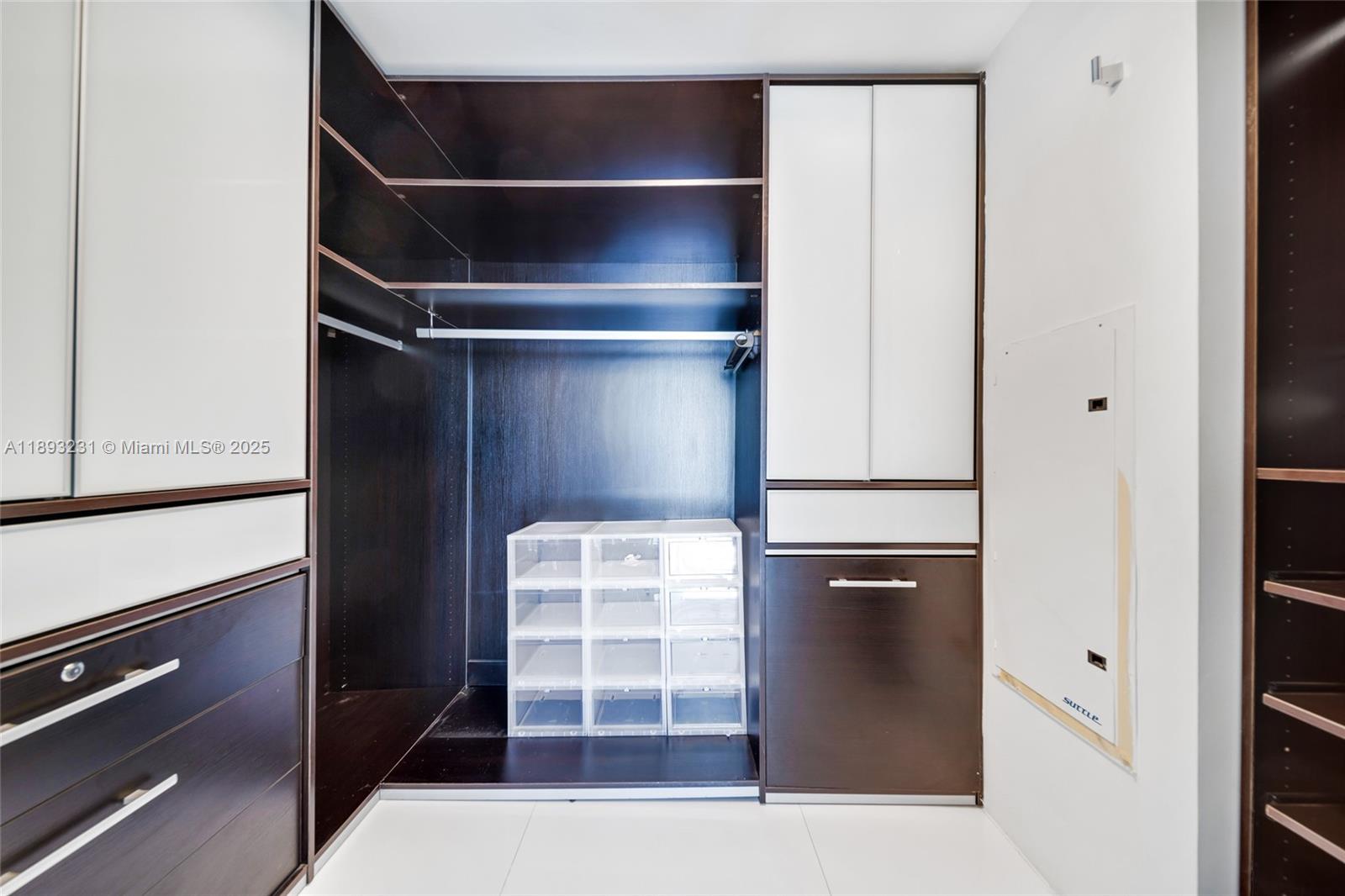 EPIC WEST CONDO - Residential Lease