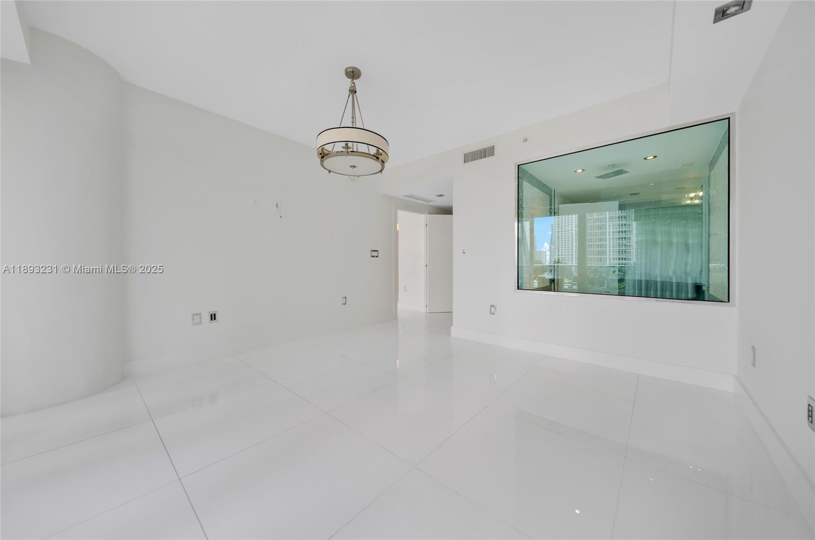 EPIC WEST CONDO - Residential Lease