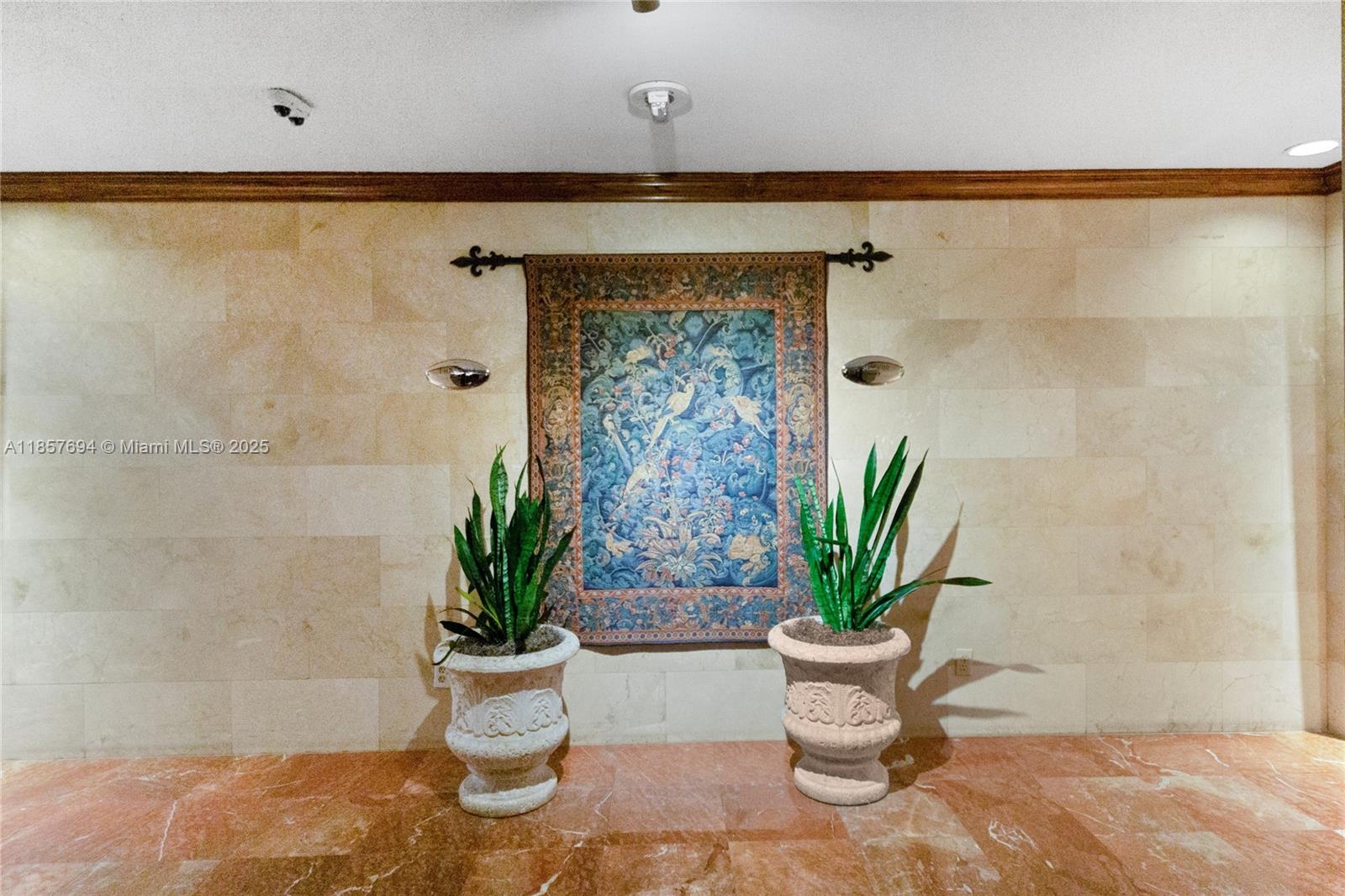 THE DECOPLAGE CONDO - Residential Lease