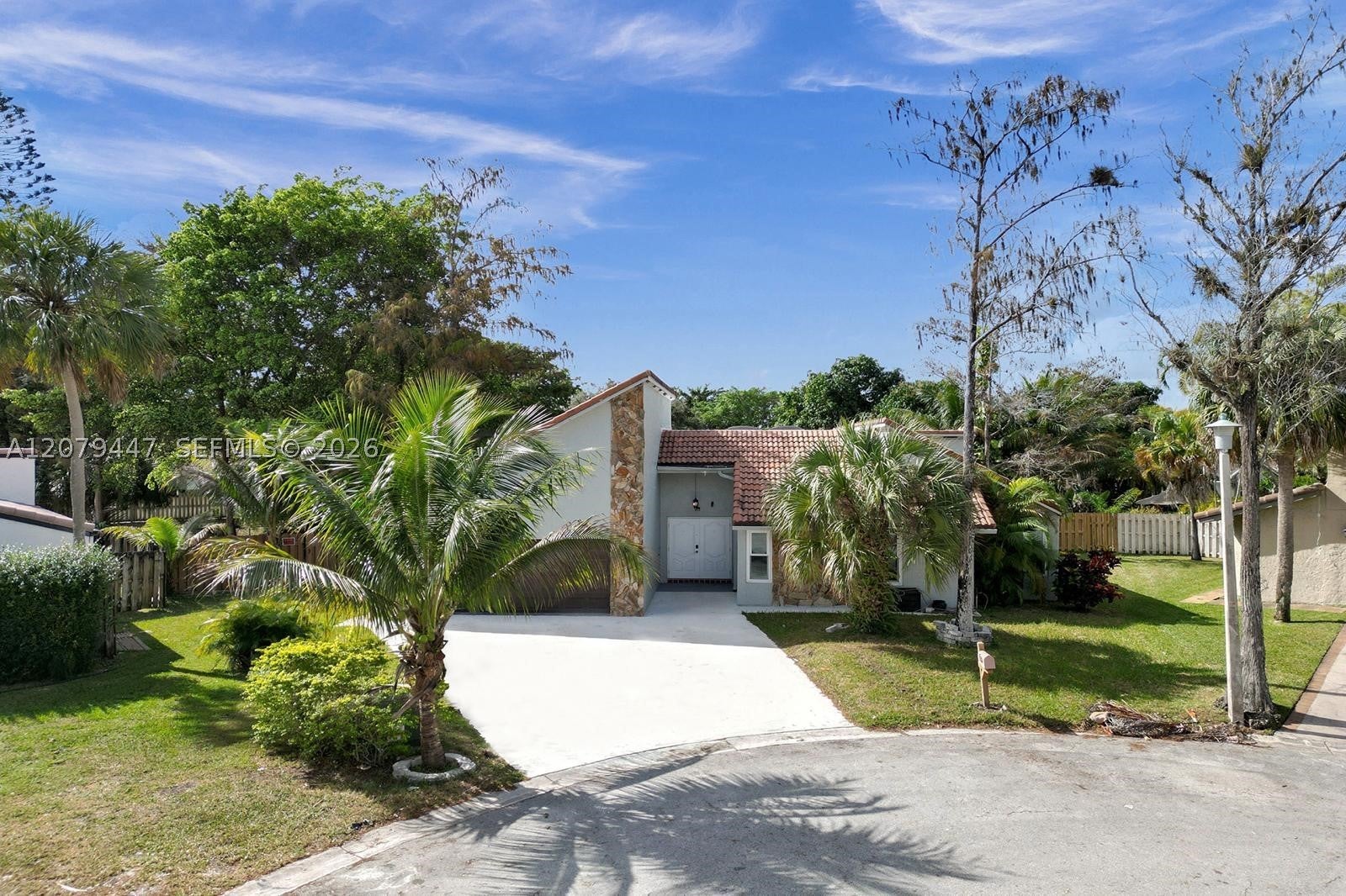 8350 NW 15th Ct, Coral Springs FL 33071