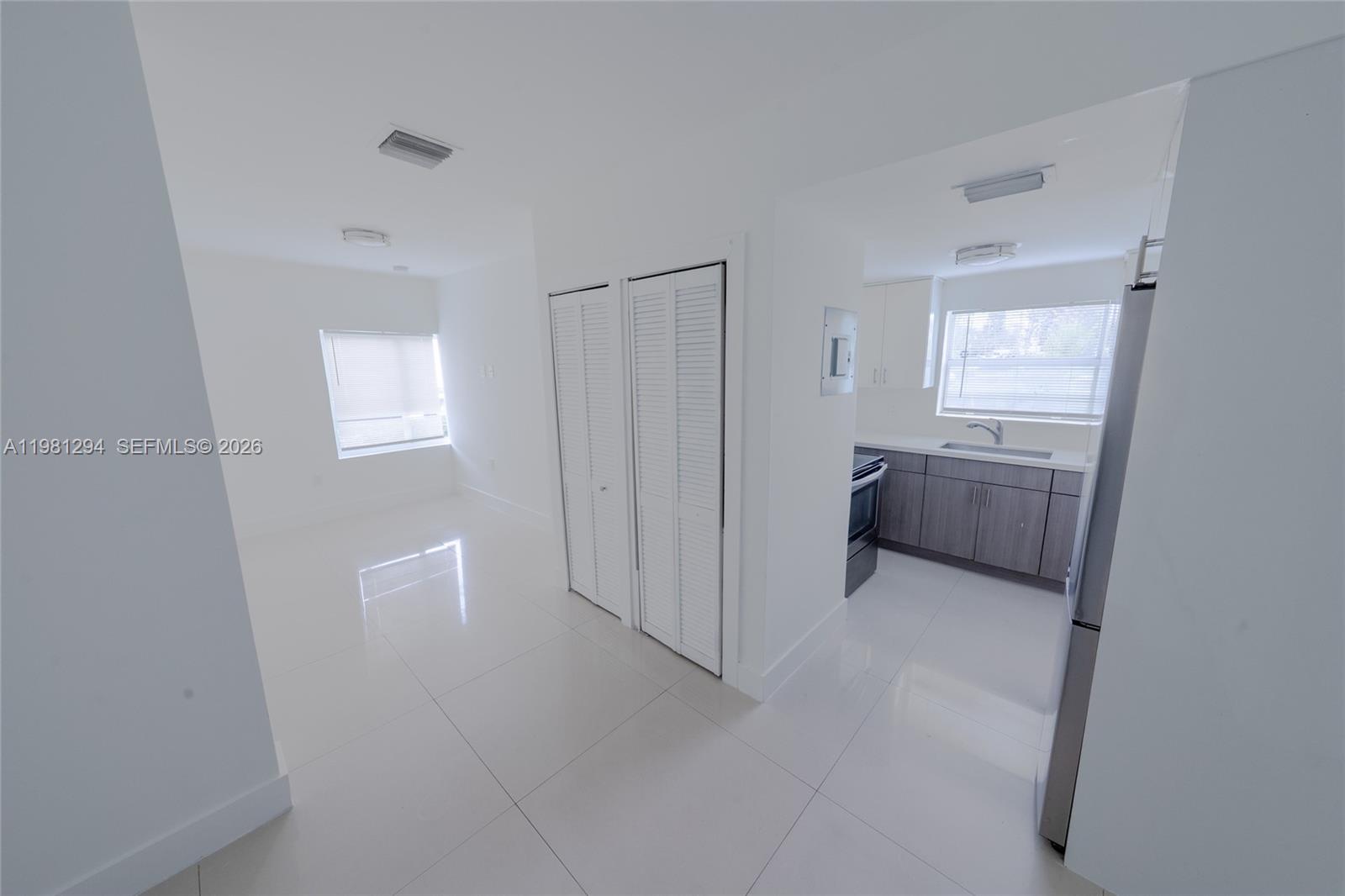 FEATHERSTONE RIDGE - Residential Lease