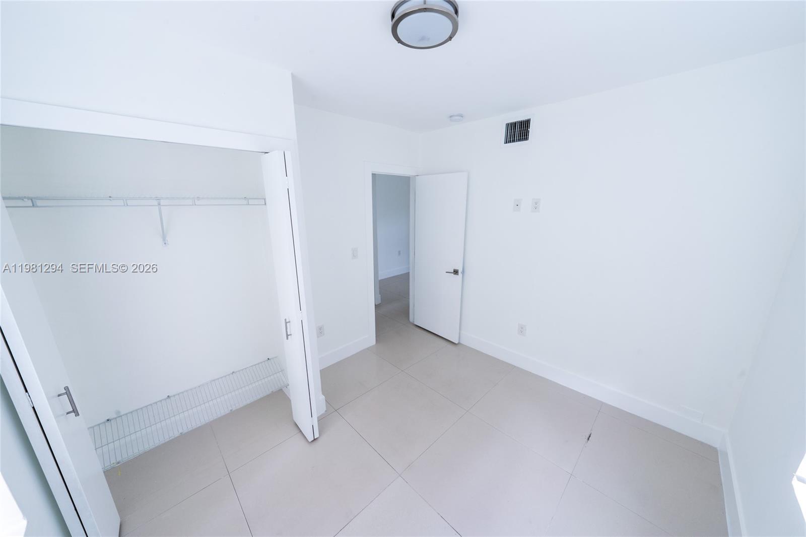 FEATHERSTONE RIDGE - Residential Lease