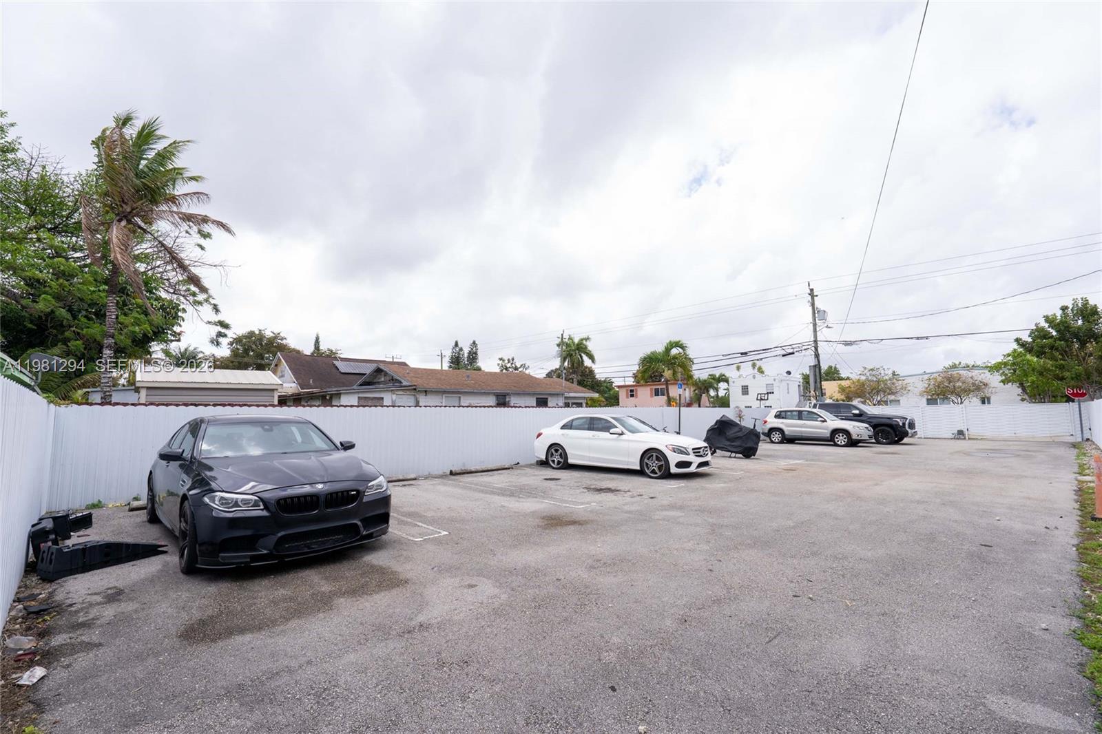 FEATHERSTONE RIDGE - Residential Lease