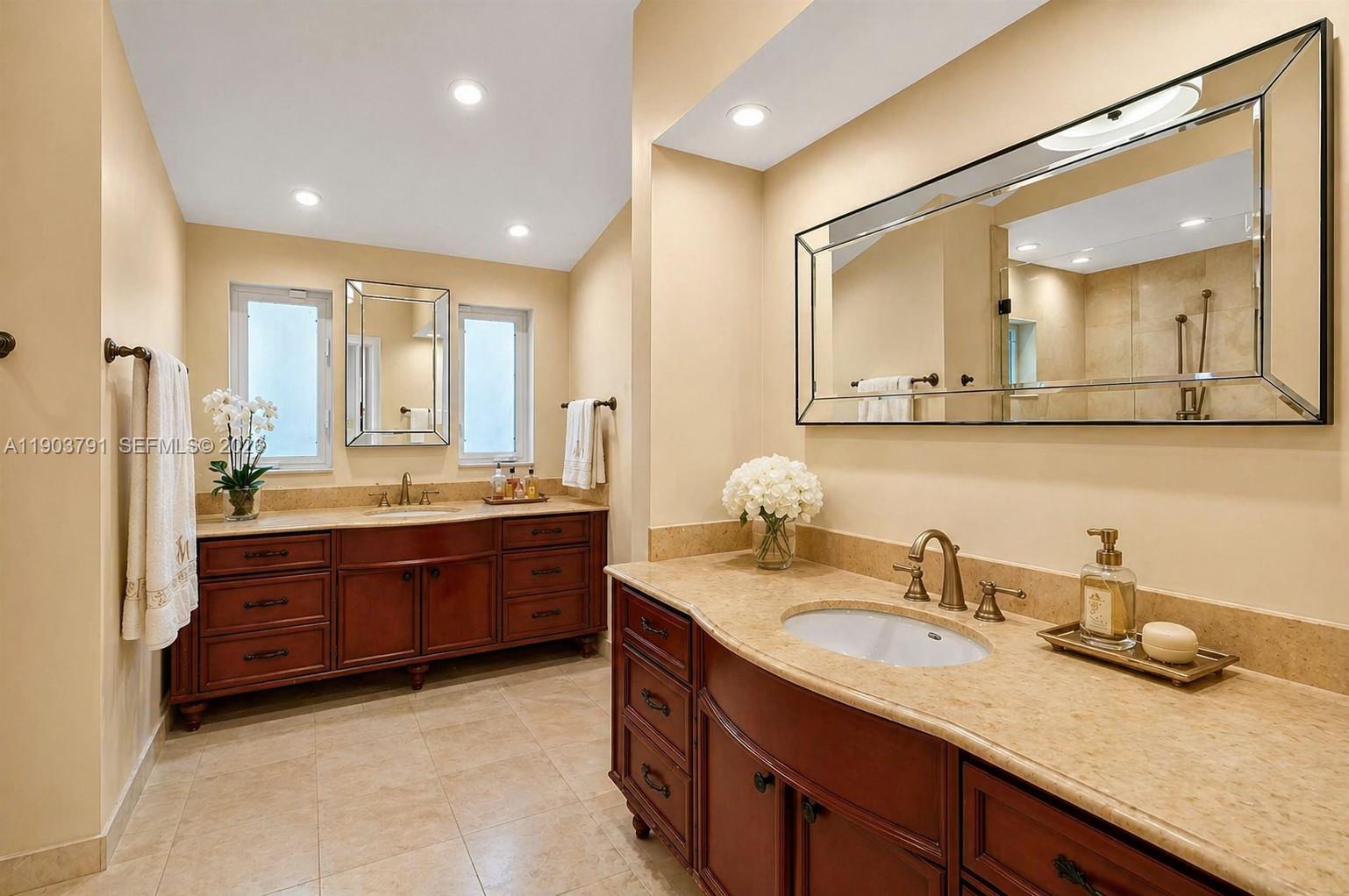 GORDON SHORES - Residential