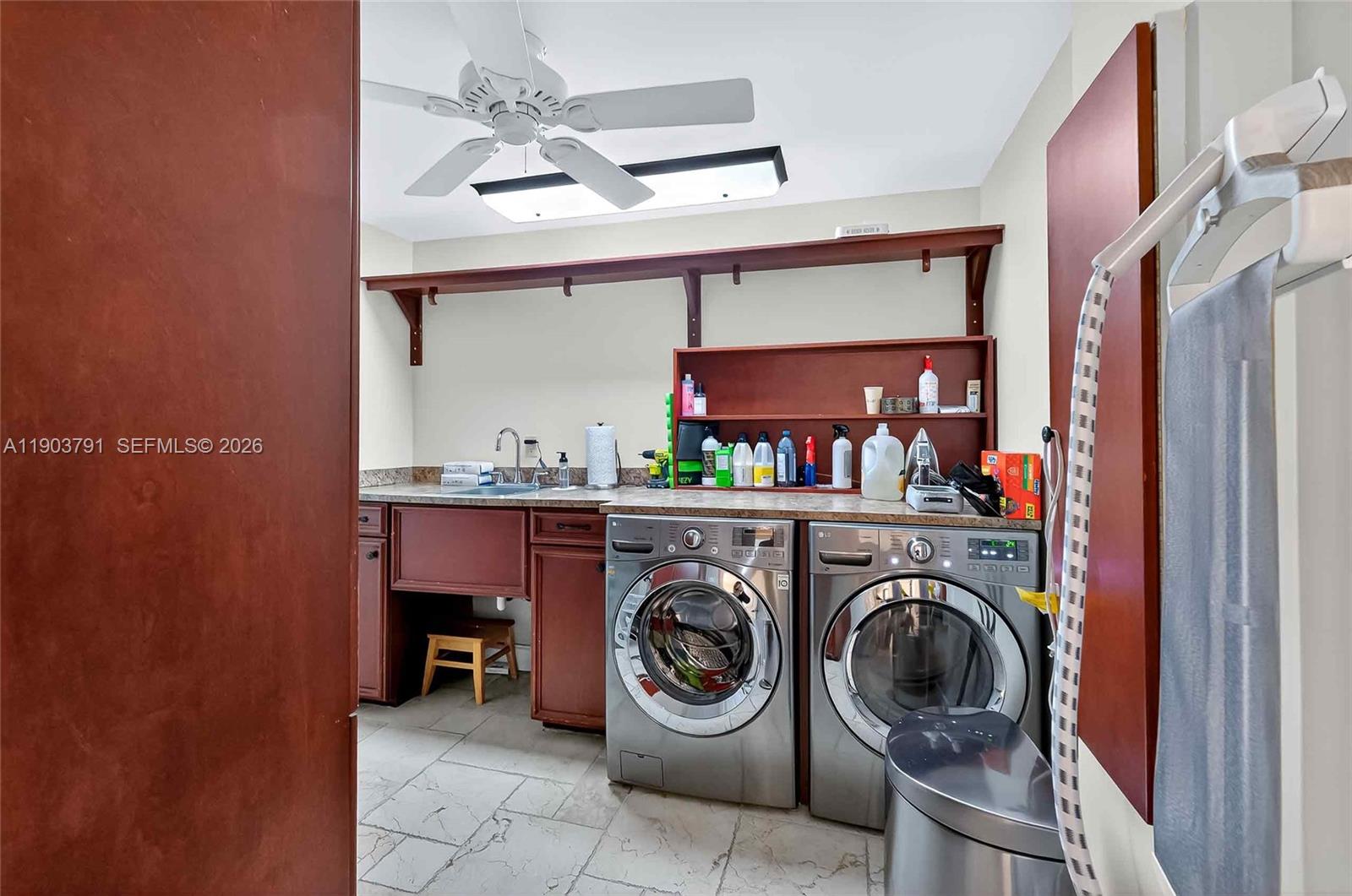 GORDON SHORES - Residential