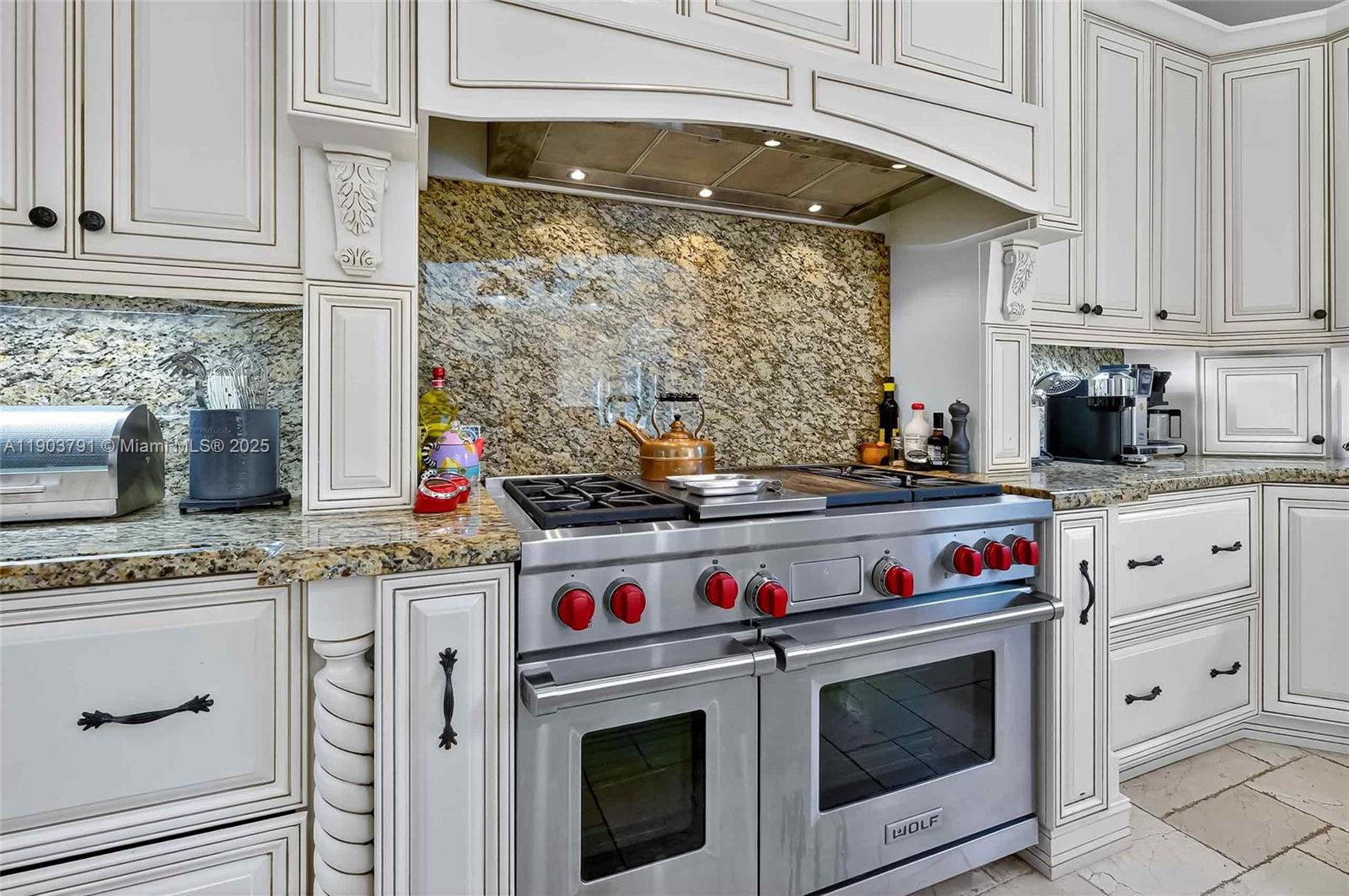 GORDON SHORES - Residential