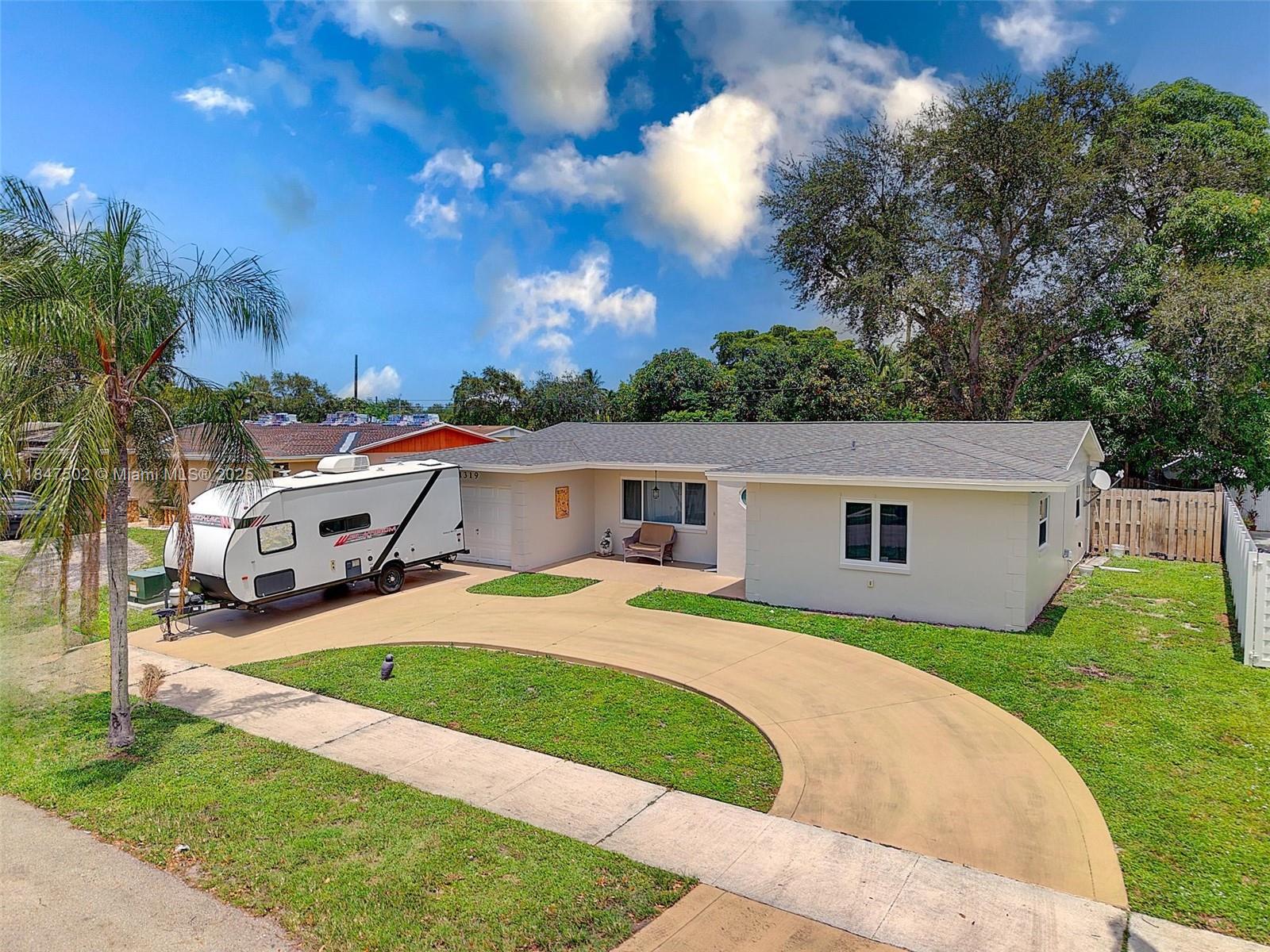 1319 N 74th Ter