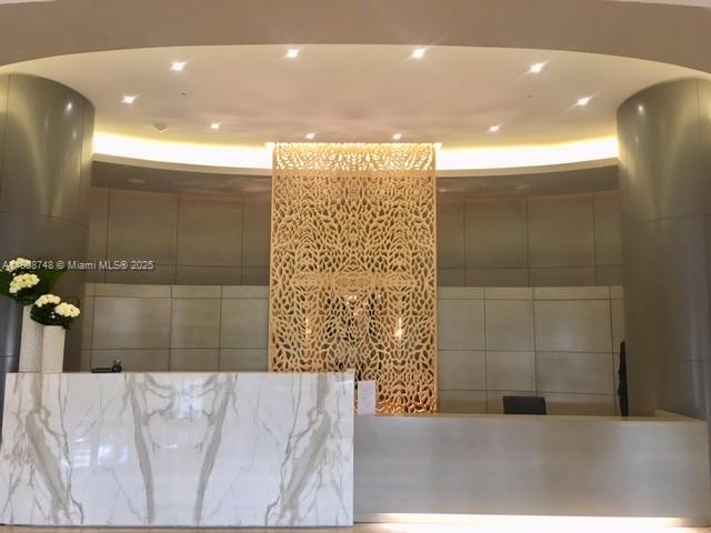 HARBOUR HOUSE - Residential Lease