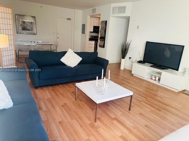 HARBOUR HOUSE - Residential Lease