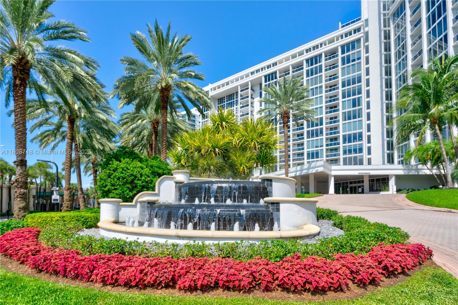 10275 Collins Ave 223, Bal Harbour, Miami-Dade County, Florida - 2 Bedrooms  
2 Bathrooms - 