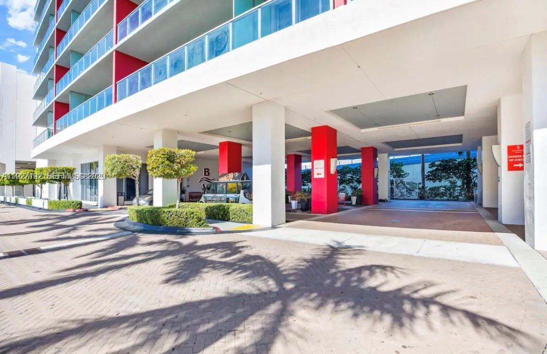 BEACHWALK CONDOMINIUM - Residential