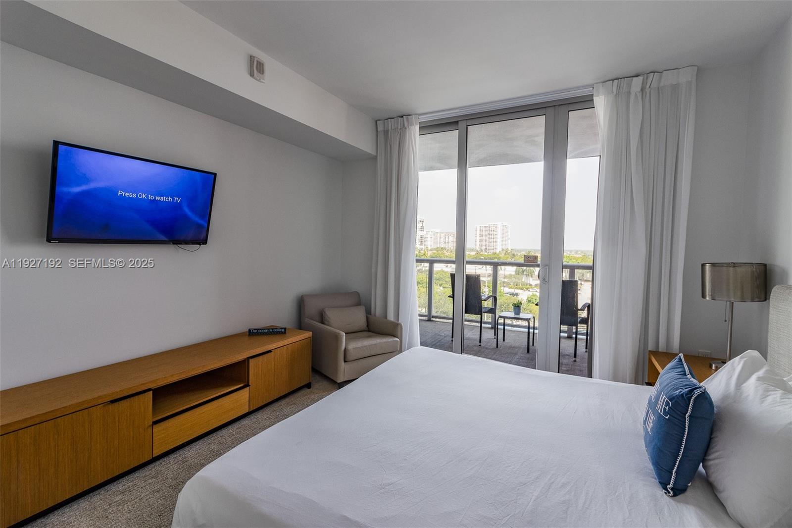 BEACHWALK CONDOMINIUM - Residential