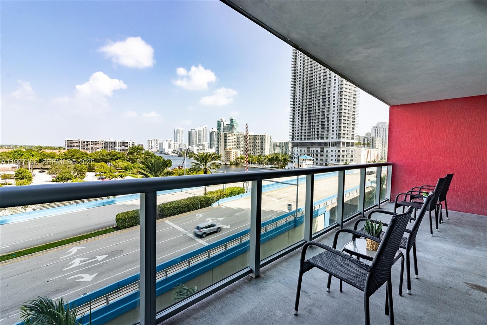 BEACHWALK CONDOMINIUM - Residential