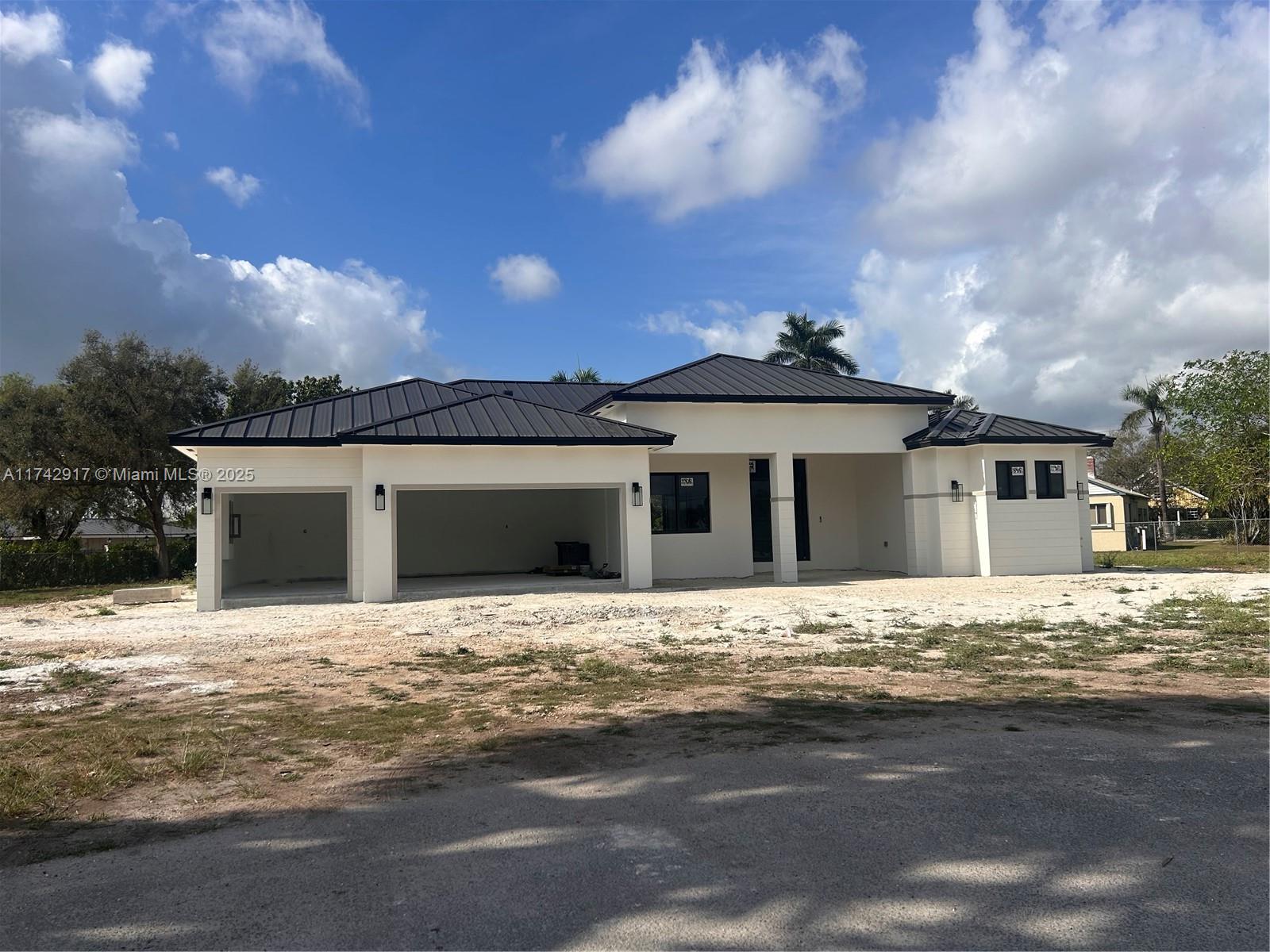 Property for Sale at 29282 Sw 181st Ave, Homestead, Miami-Dade County, Florida - Bedrooms: 5 
Bathrooms: 4  - $1,299,990